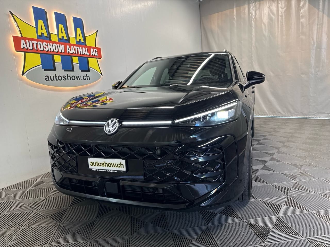 VW T-Roc 1.5 eTSI mHEV R-Line DSG-image-17