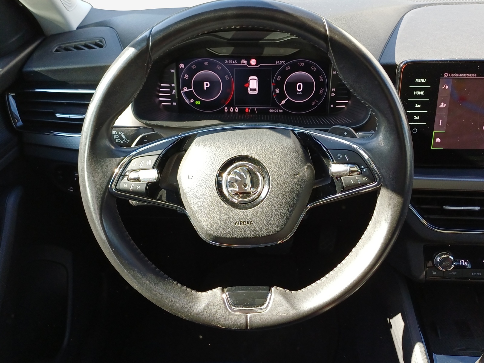 SKODA Scala 1.5 TSI ACT Ambition DSG-image-9