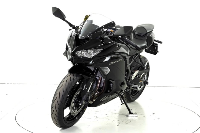 KAWASAKI Ninja ZX-4R SC-Project-showroom-element-2