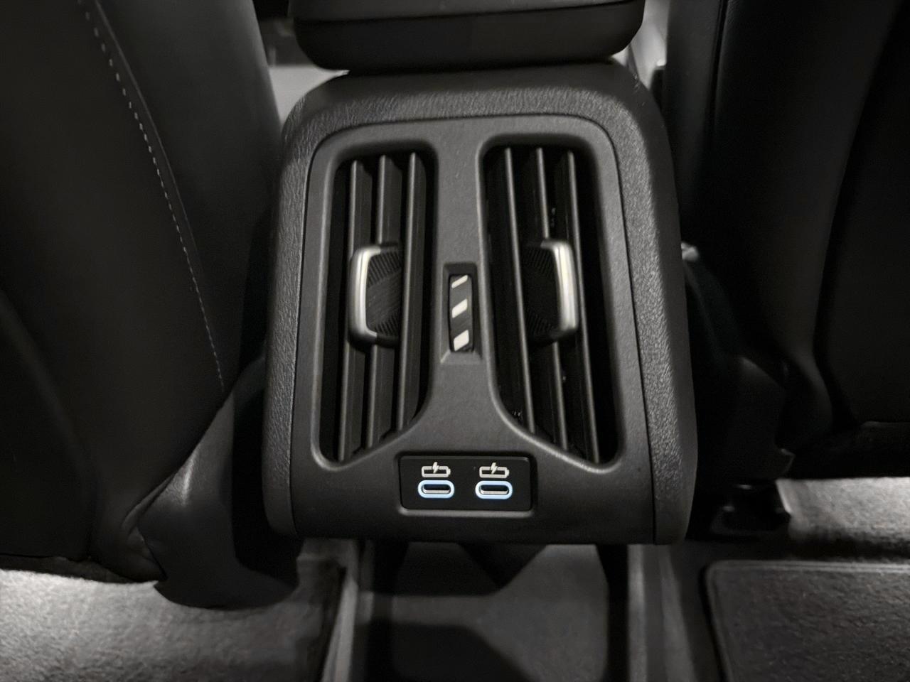 BMW 225e xDrive M Sport AT-image-26