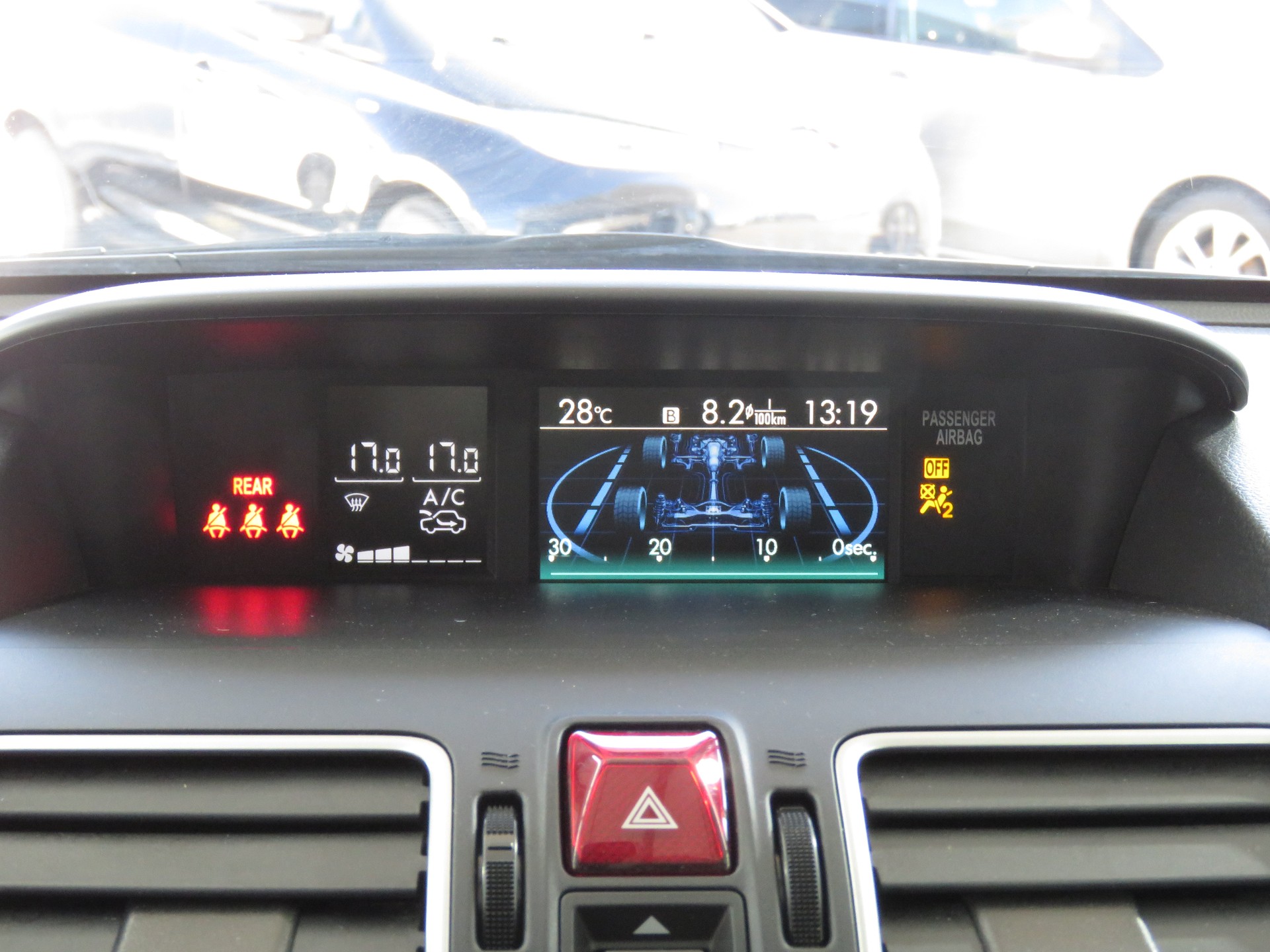 SUBARU XV 2.0 Swiss Two AWD CVT (Automat)-image-17