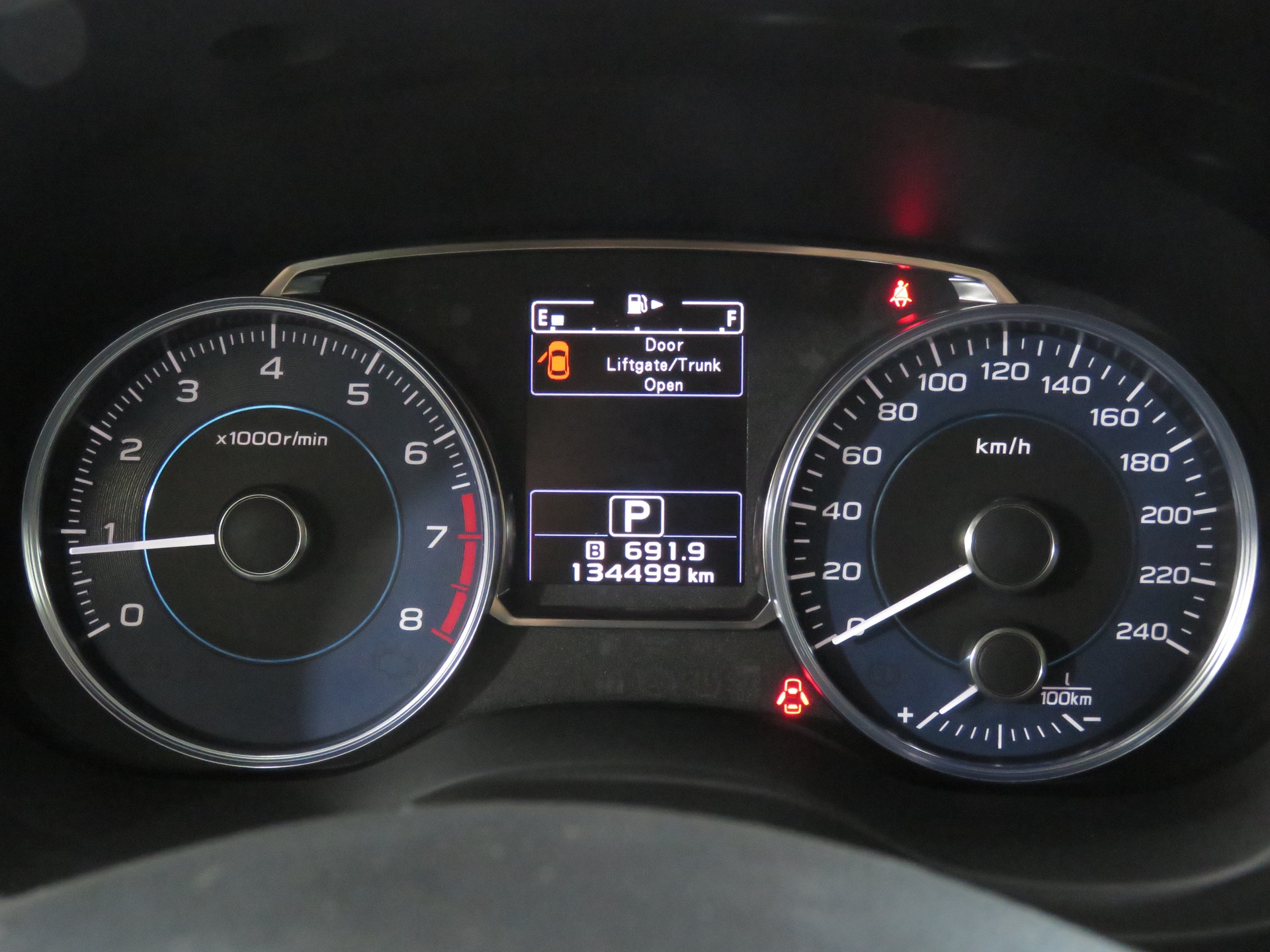 SUBARU XV 2.0 Swiss Two AWD CVT (Automat)-image-19