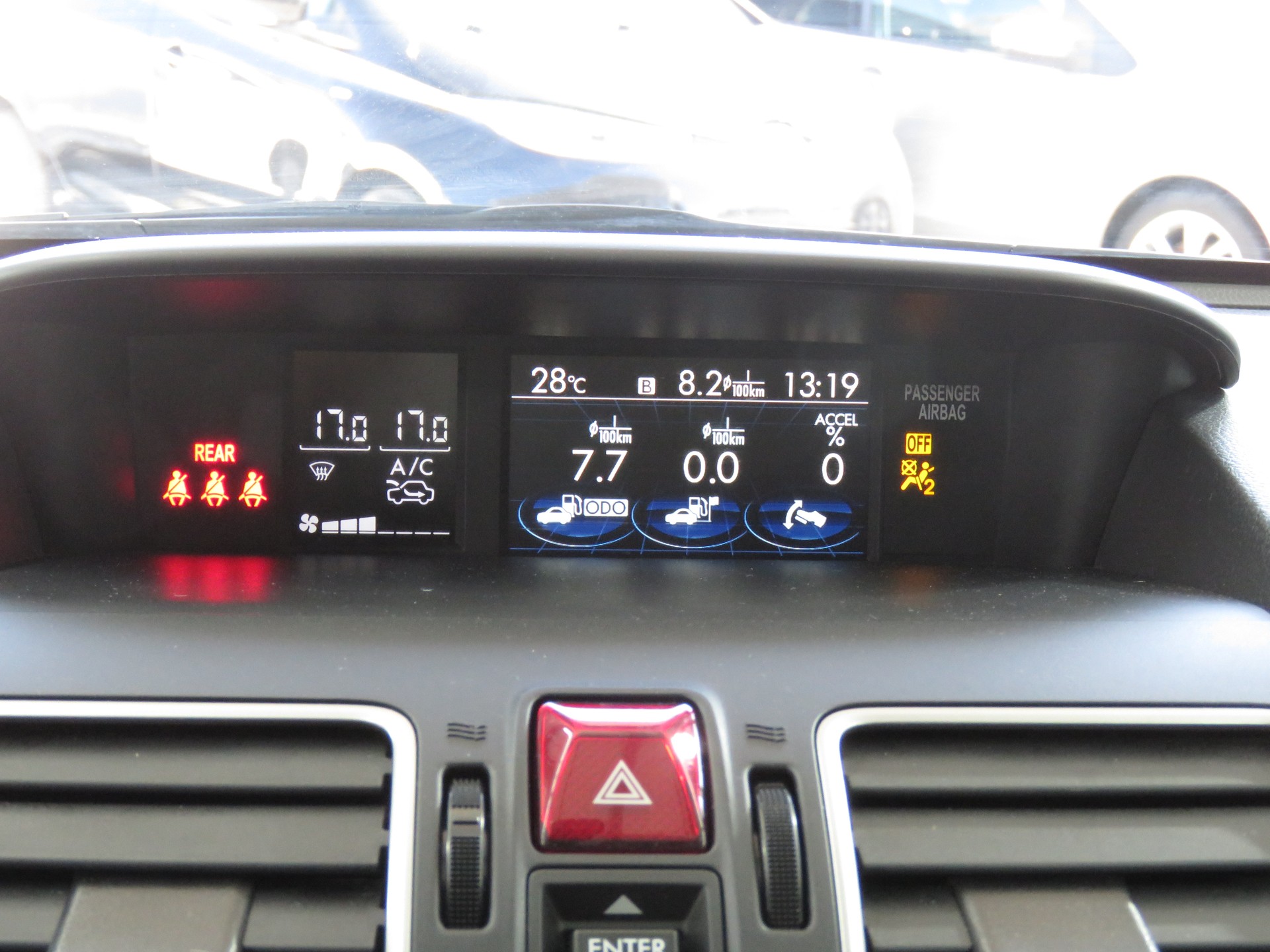 SUBARU XV 2.0 Swiss Two AWD CVT (Automat)-image-18