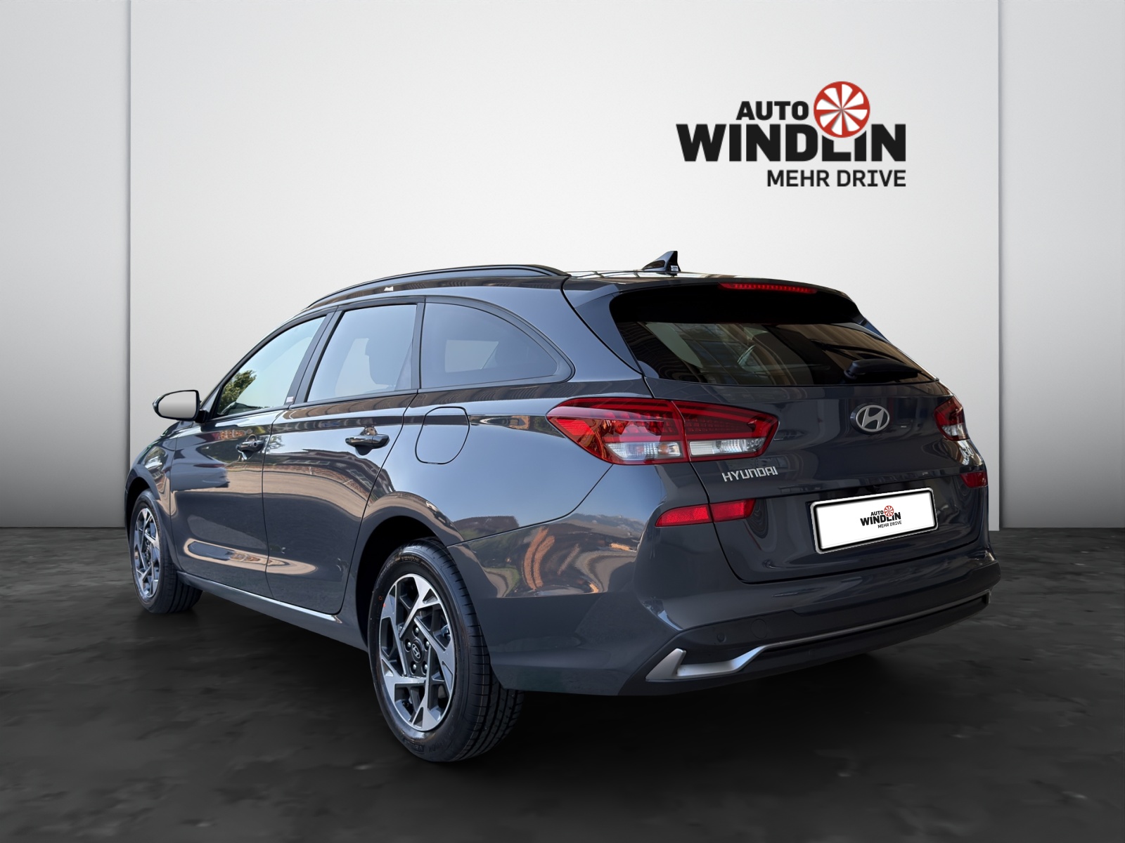 HYUNDAI i30 Wagon 1.6 T-GDi Amplia-image-2