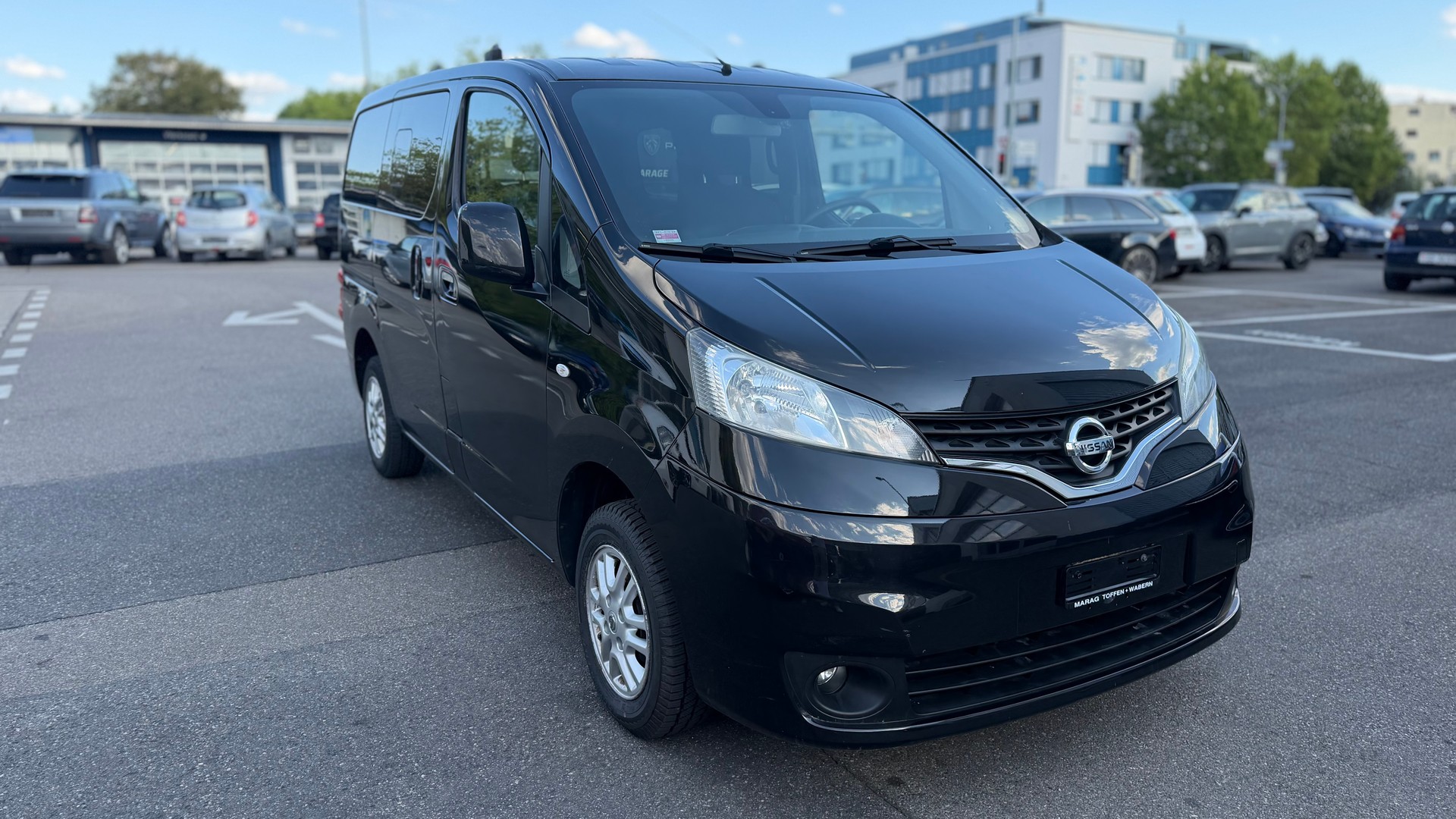 NISSAN NV200 1.5 dCi 110 Evalia Tekna-image-2