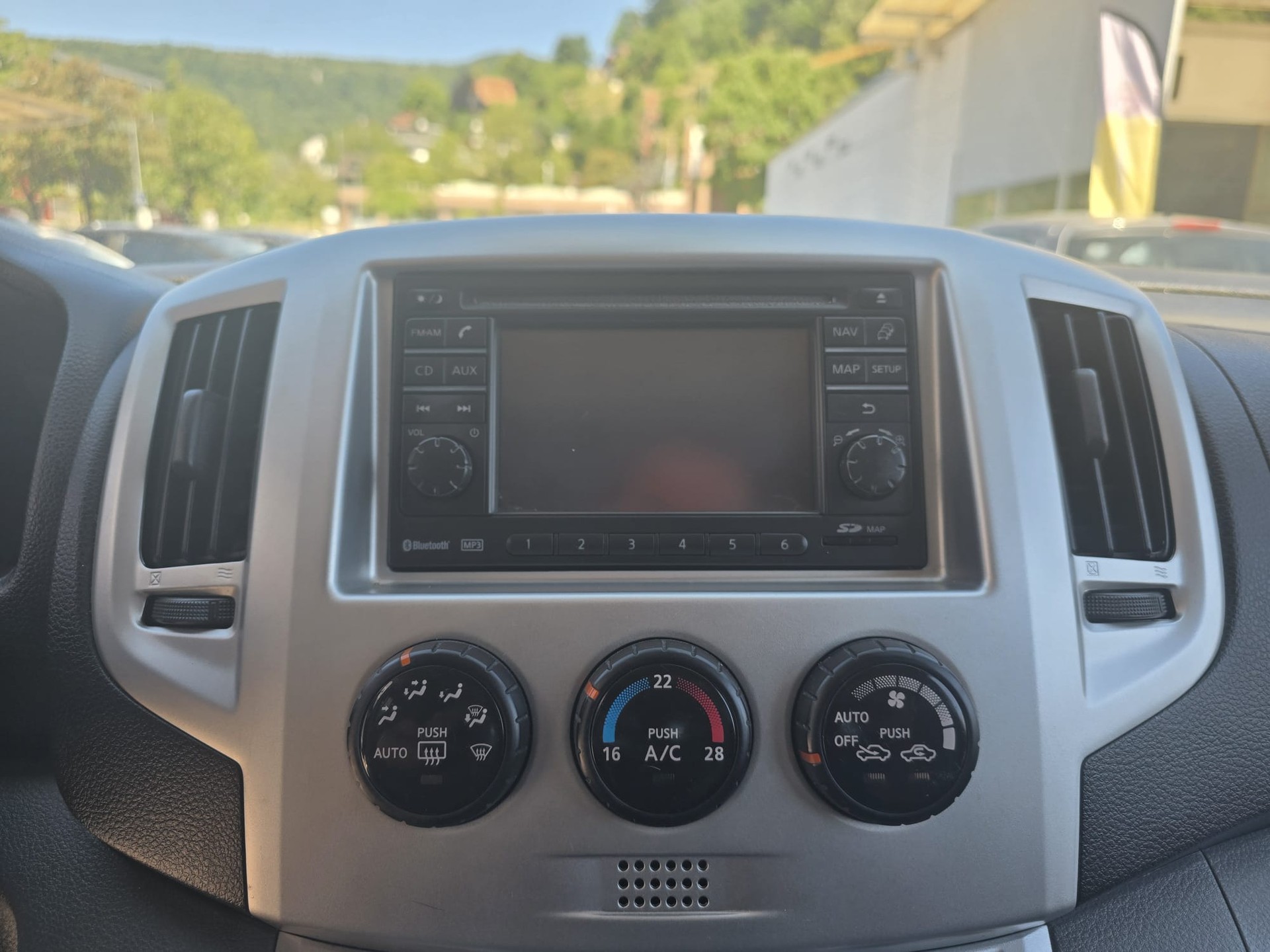 NISSAN NV200 1.5 dCi 110 Evalia Tekna-image-12