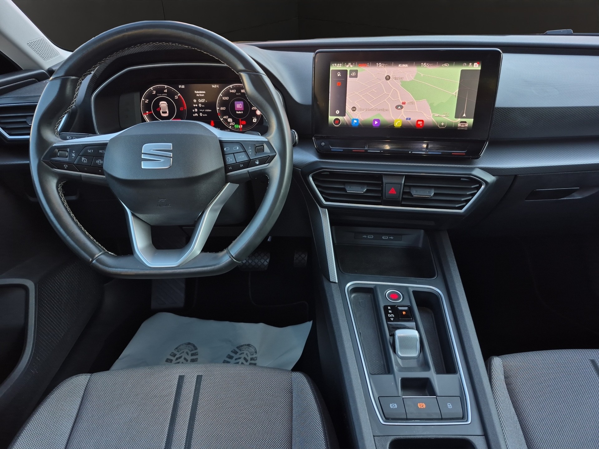 SEAT Leon ST 2.0 TDI EVO DSG 4Drive Style-image-11