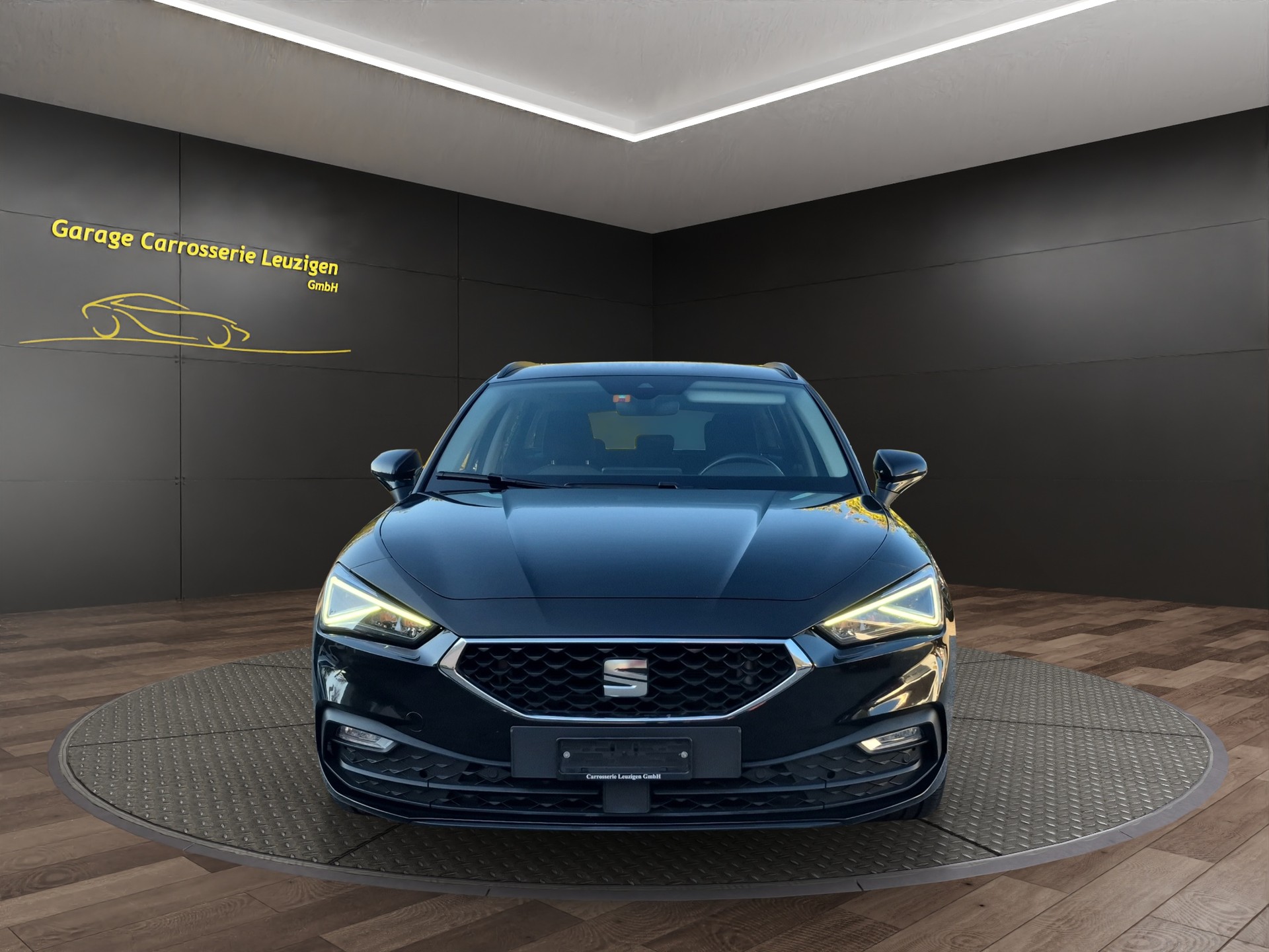 SEAT Leon ST 2.0 TDI EVO DSG 4Drive Style-image-2