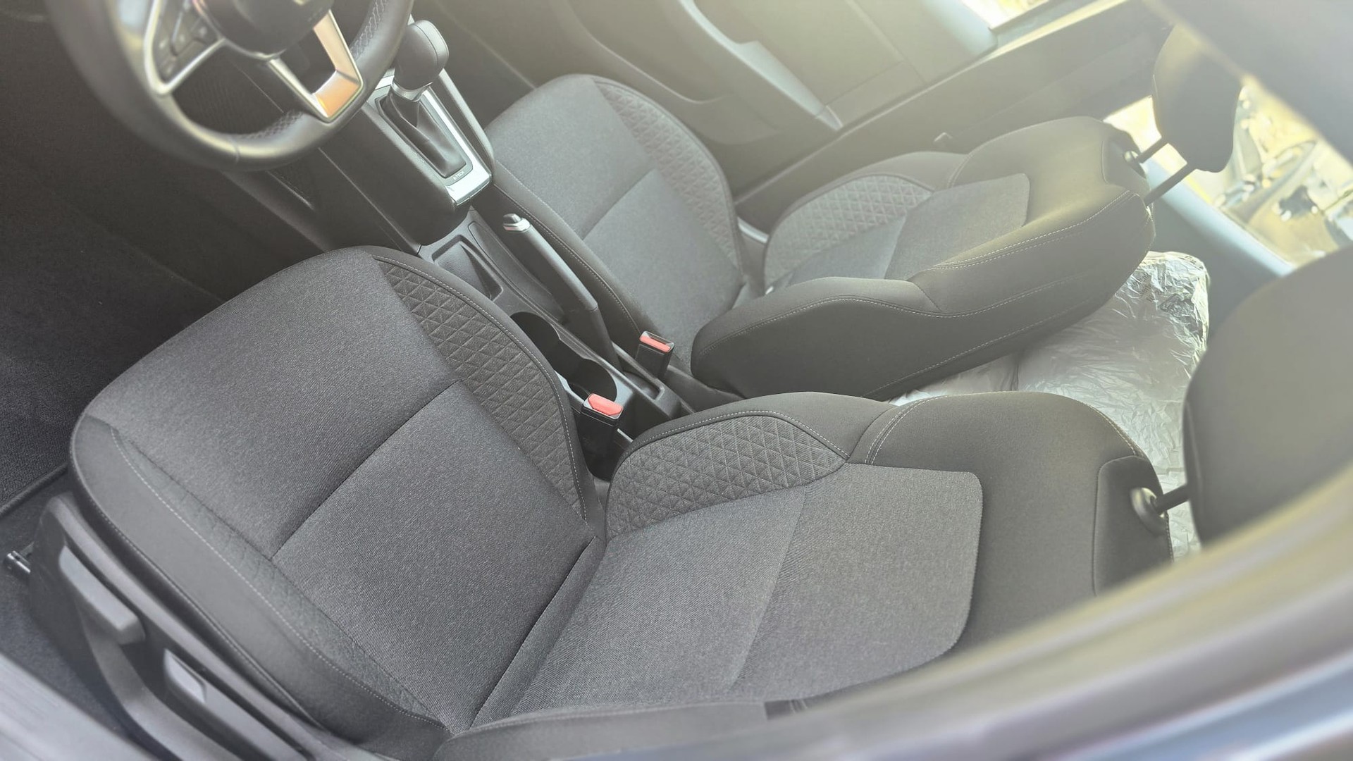 RENAULT Clio 1.6 E-Tech Hybrid Intens premium , navi, PDC; ACC, 8 pneus-image-2
