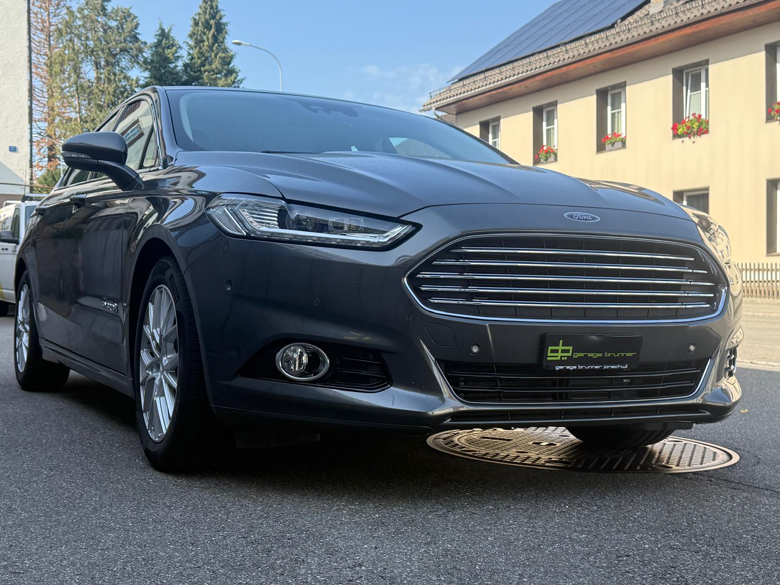 FORD Mondeo 2.0 HEV Titanium eCVT-image-3