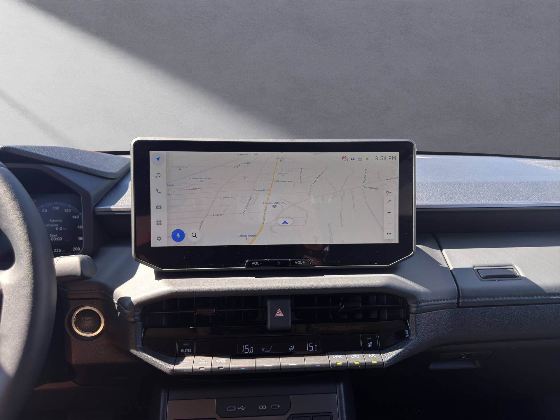 TOYOTA Hilux Double Cab.-Pick-up 2.8 D-4D MHEV 204 Invincible-image-6