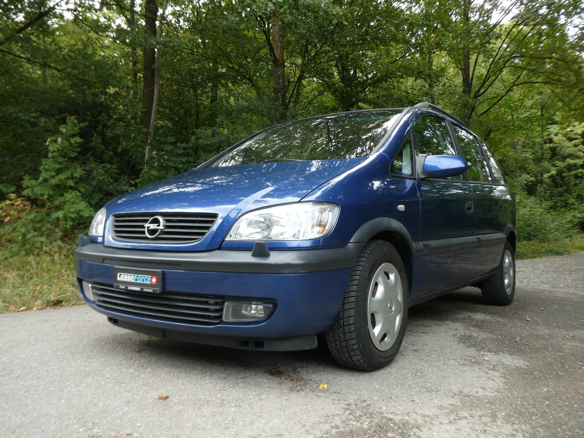 OPEL Zafira 1.8i 16V Comfort-image-0