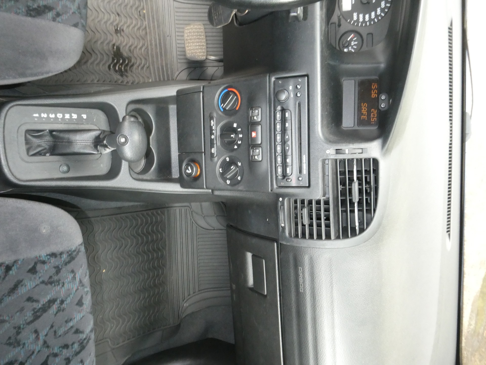 OPEL Zafira 1.8i 16V Comfort-image-13