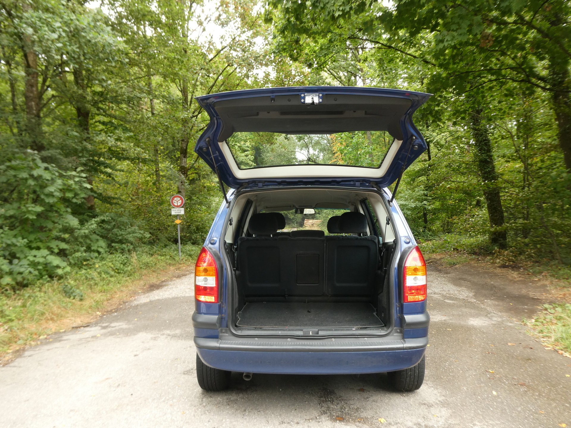 OPEL Zafira 1.8i 16V Comfort-image-8