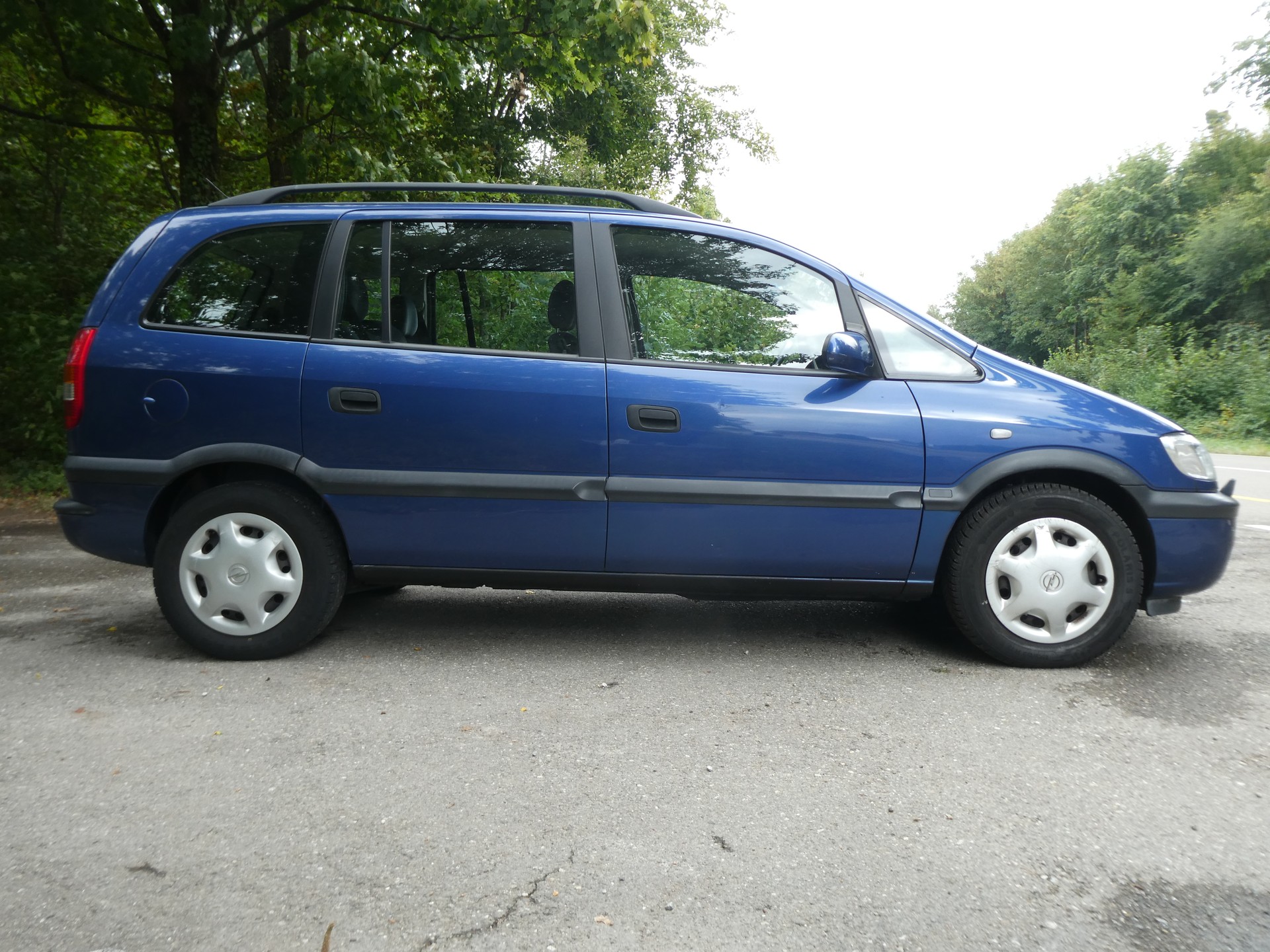 OPEL Zafira 1.8i 16V Comfort-image-7