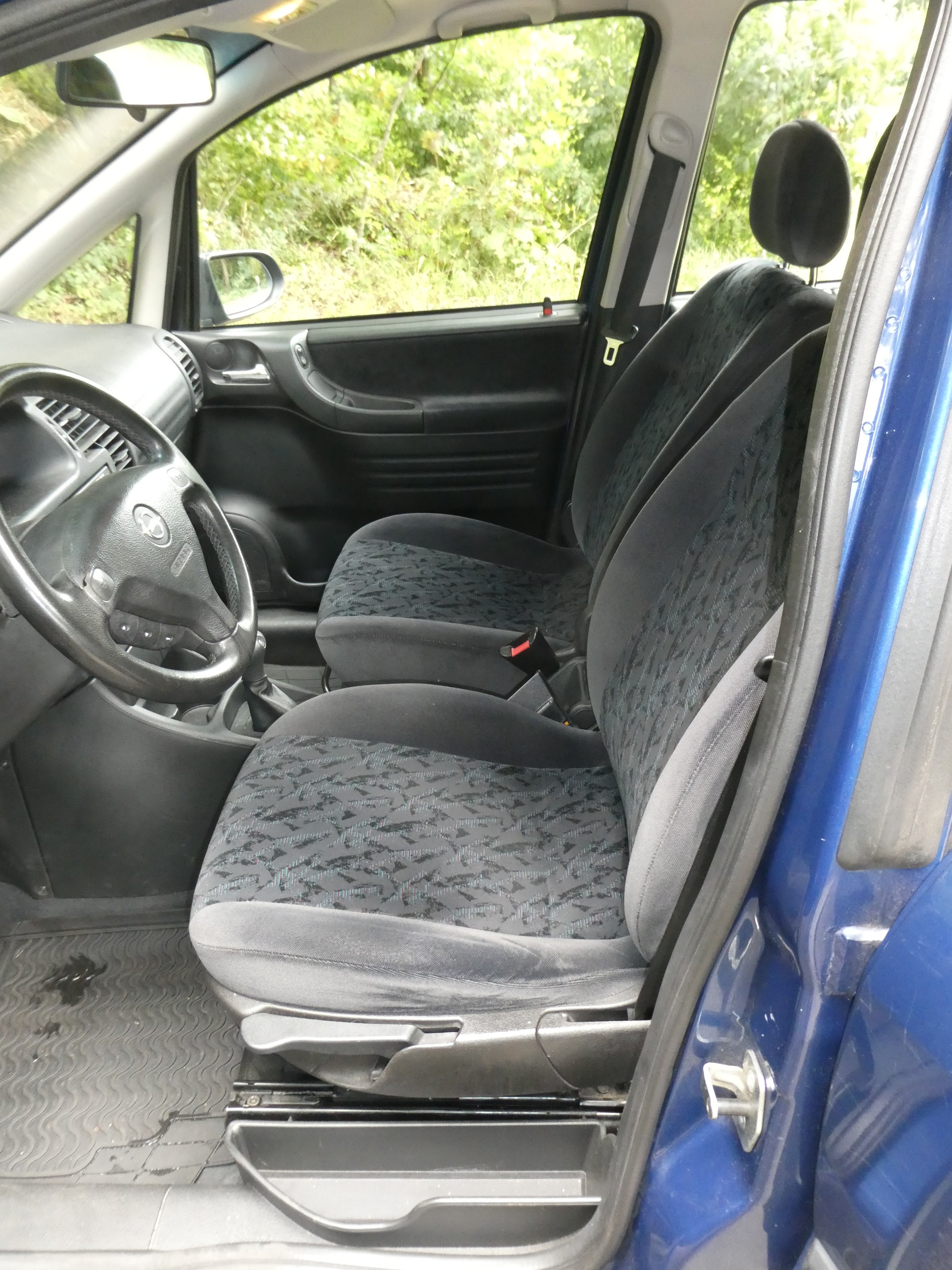 OPEL Zafira 1.8i 16V Comfort-image-10