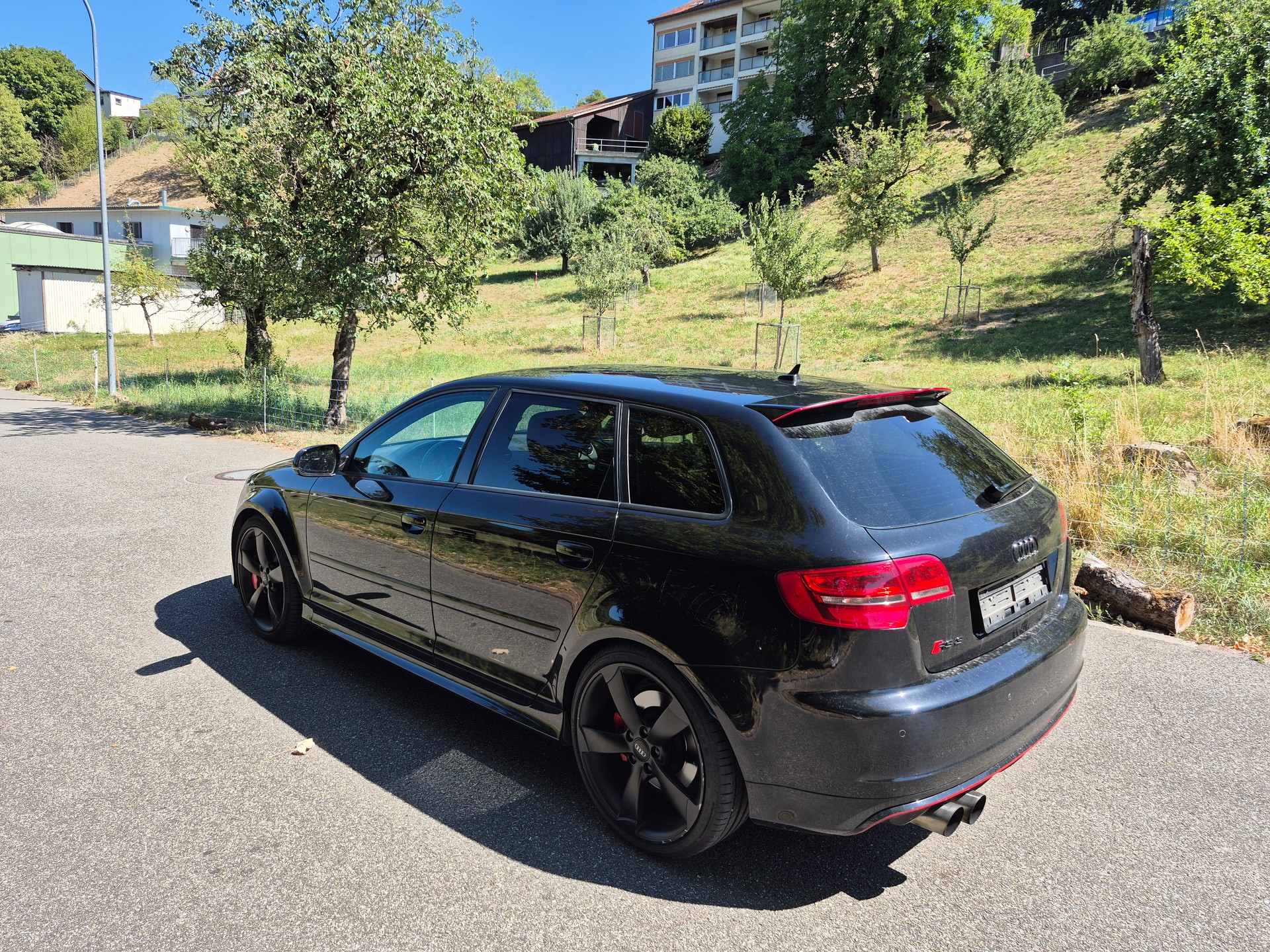 AUDI RS3 Sportback 2.5 TFSI quattro S-tronic-image-4