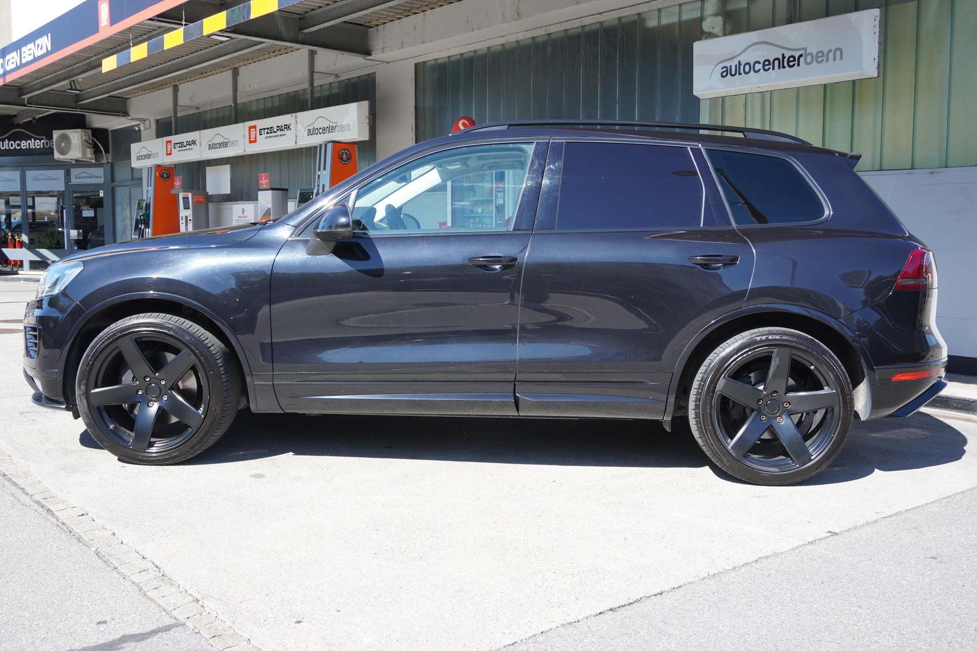 VW Touareg 4.2 TDI Tiptronic-image-7