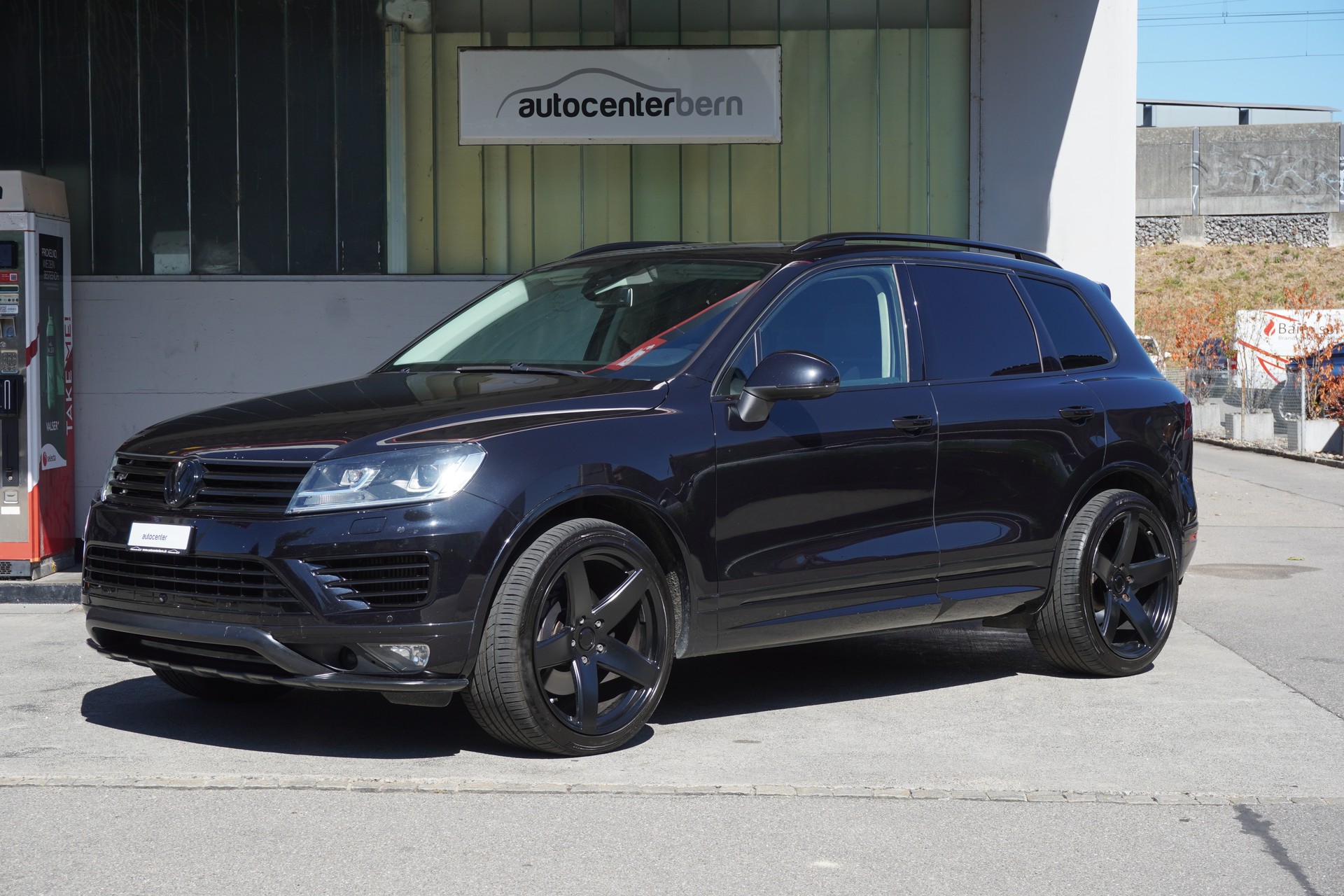VW Touareg 4.2 TDI Tiptronic-image-0