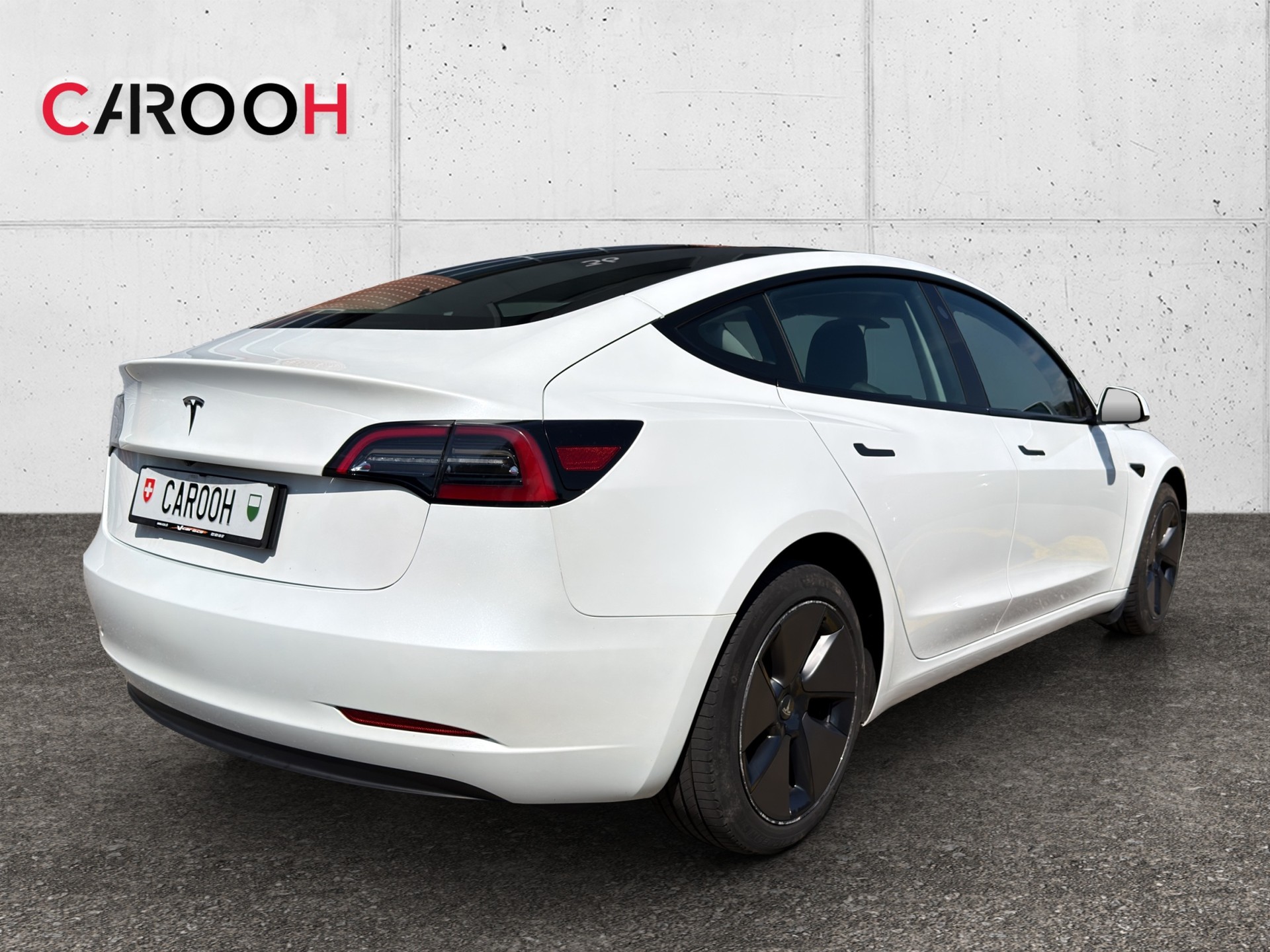 TESLA Model 3-image-6
