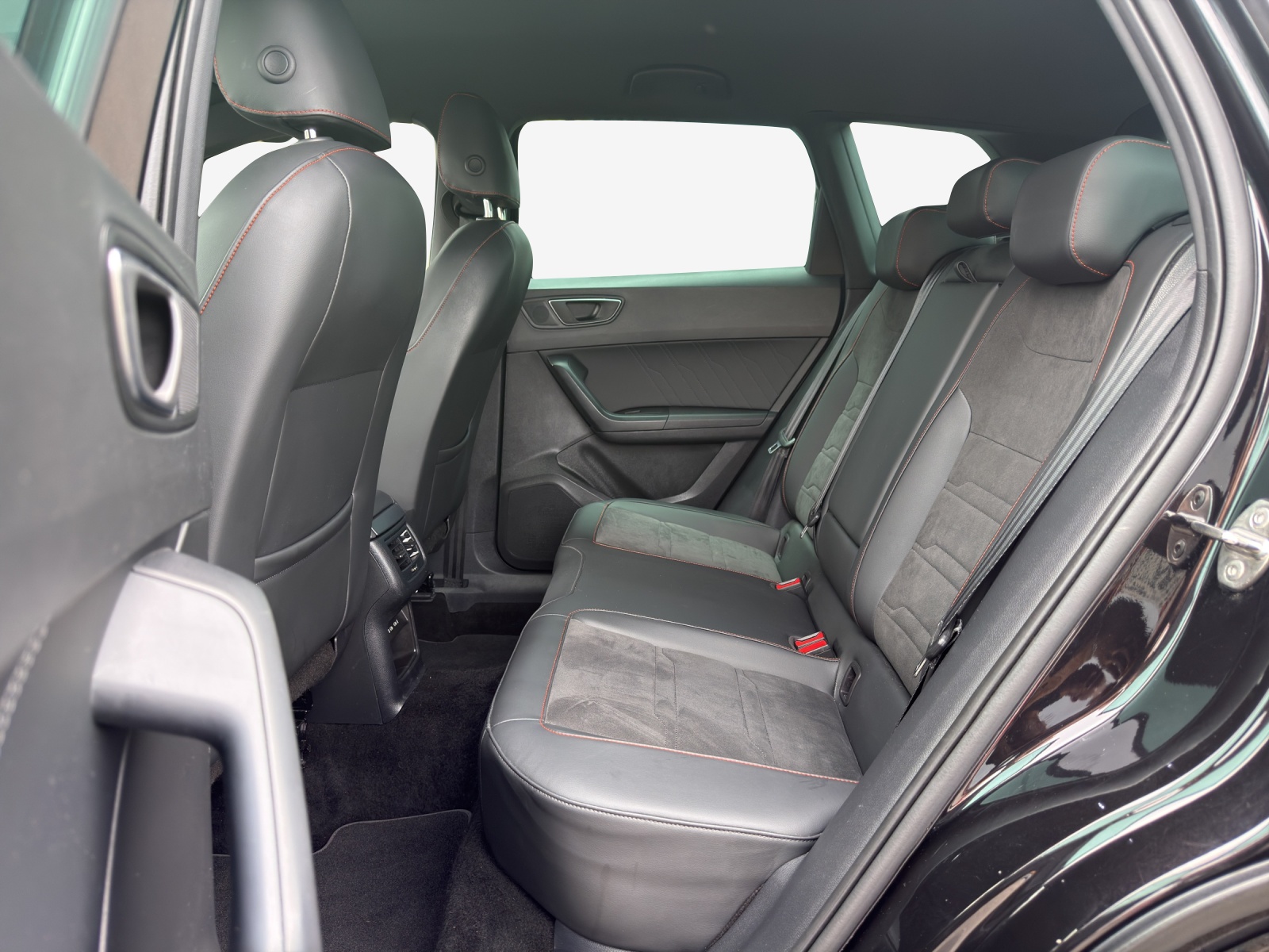 SEAT Ateca 1.5 TSI EVO DSG FR-image-11