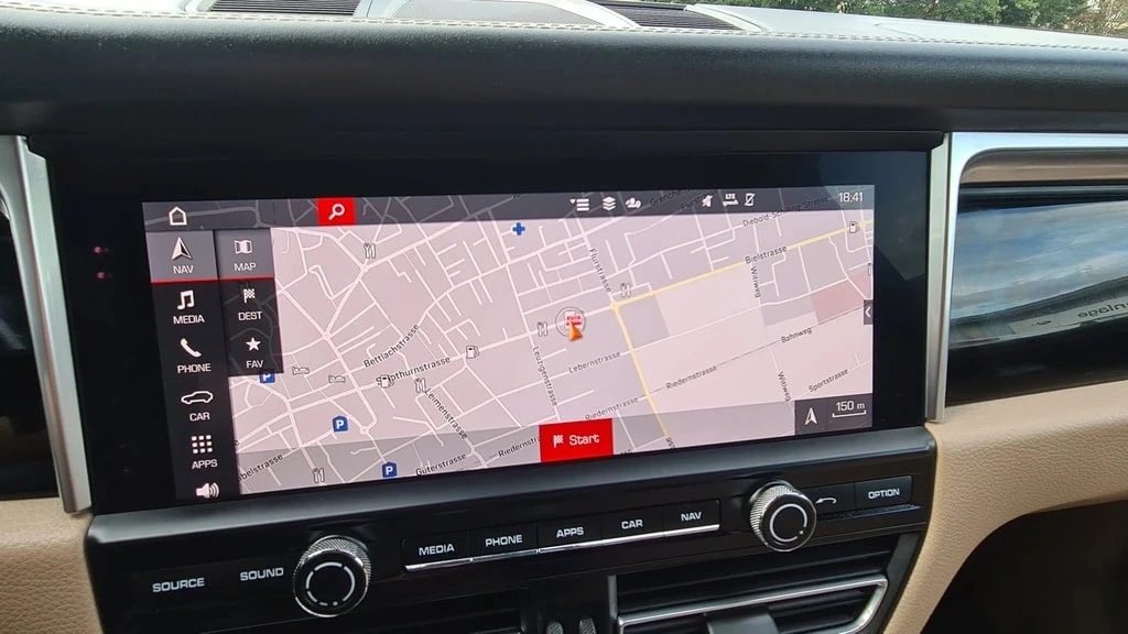 PORSCHE Macan S PDK ** 354 PS ** Voll-Leder ** Gr-Navi ** RF-Kamera 360° ** Sitzheizung ** Frisch Ab MFK & Service **-image-8