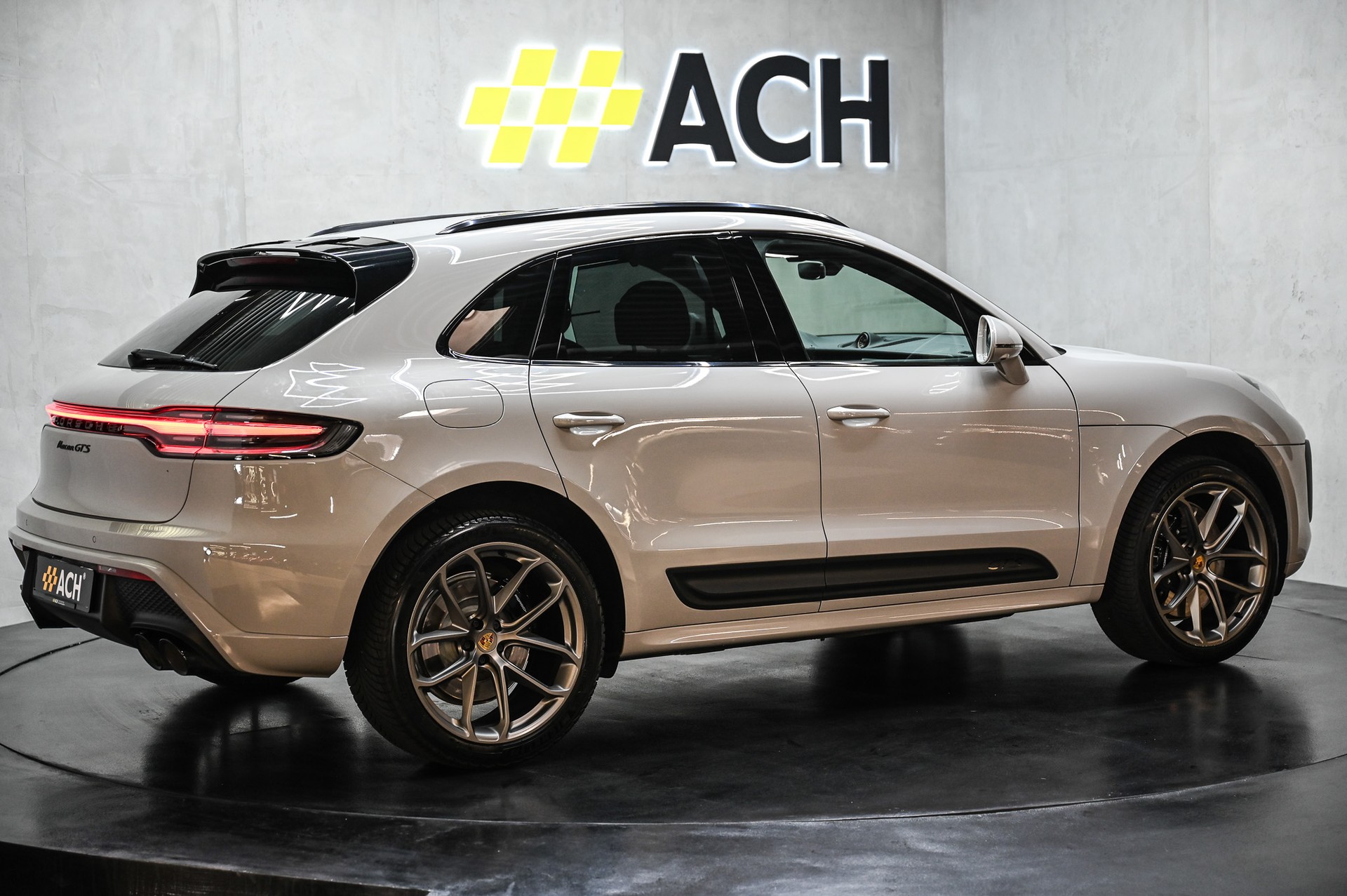 PORSCHE Macan 2.9 V6 GTS-image-9