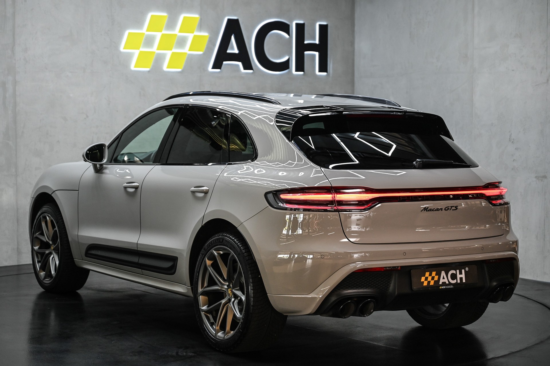 PORSCHE Macan 2.9 V6 GTS-image-6