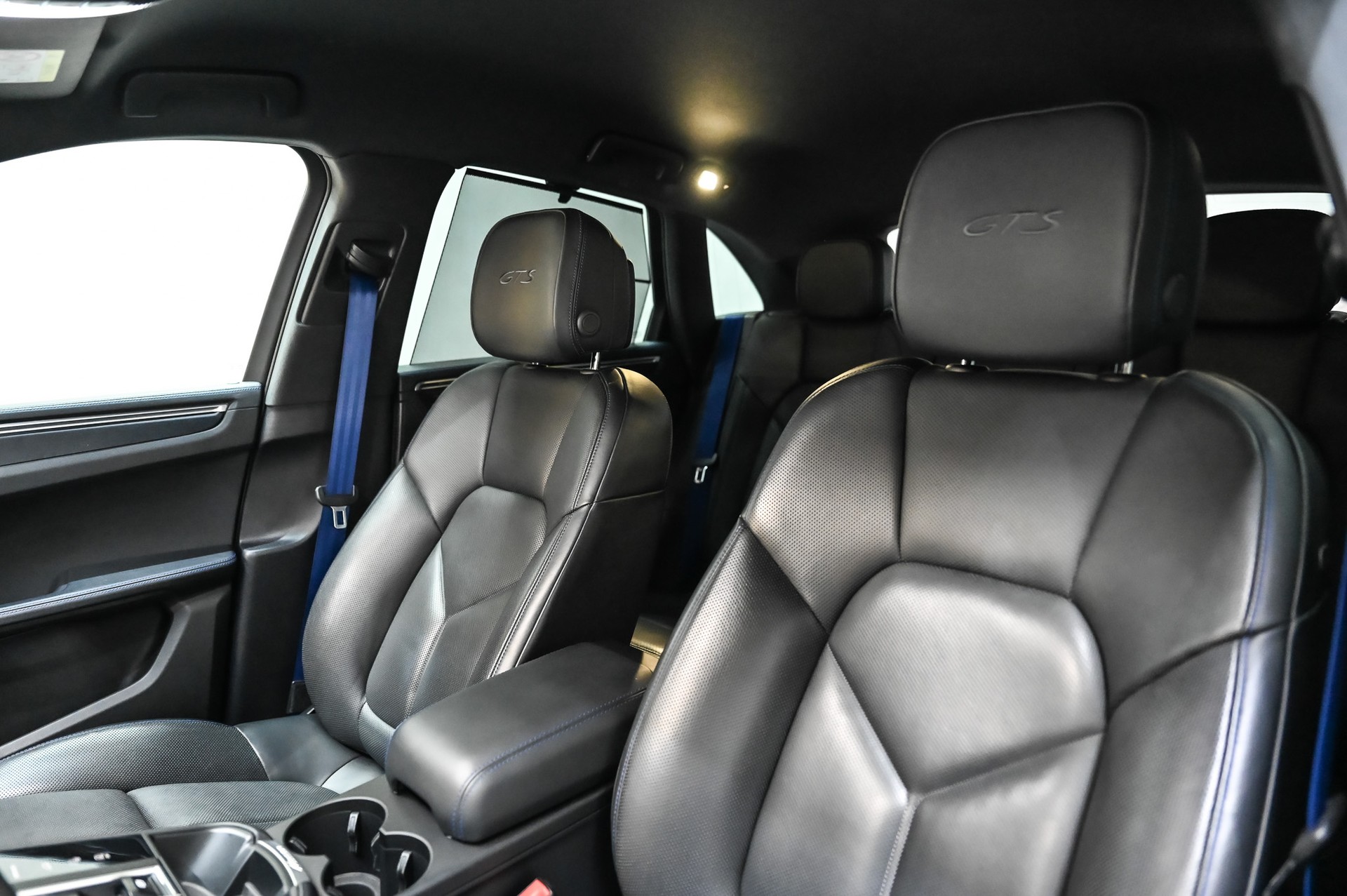 PORSCHE Macan 2.9 V6 GTS-image-24