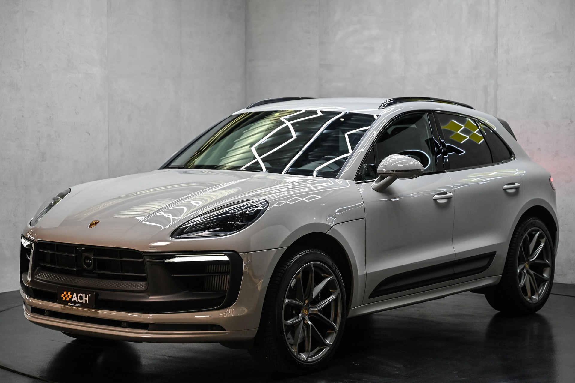 PORSCHE Macan 2.9 V6 GTS-image-2