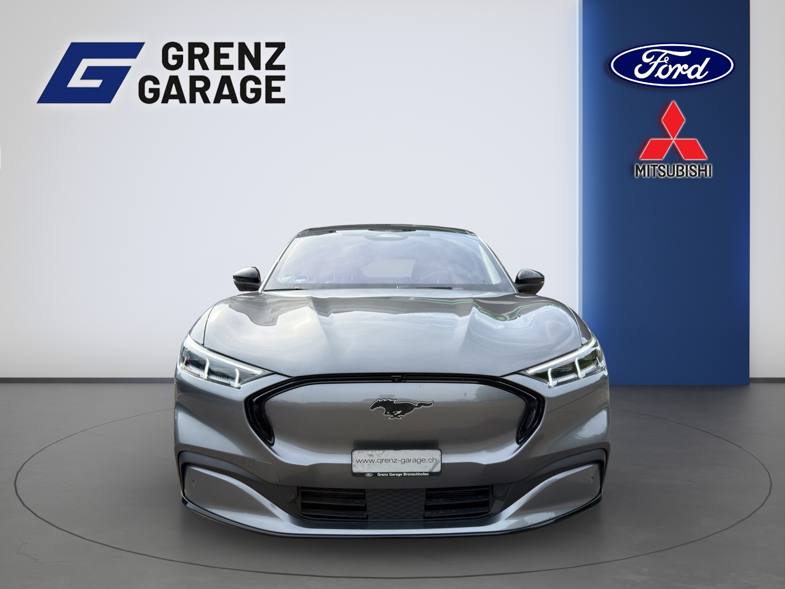 FORD Mustang Mach-E Premium AWD-image-7