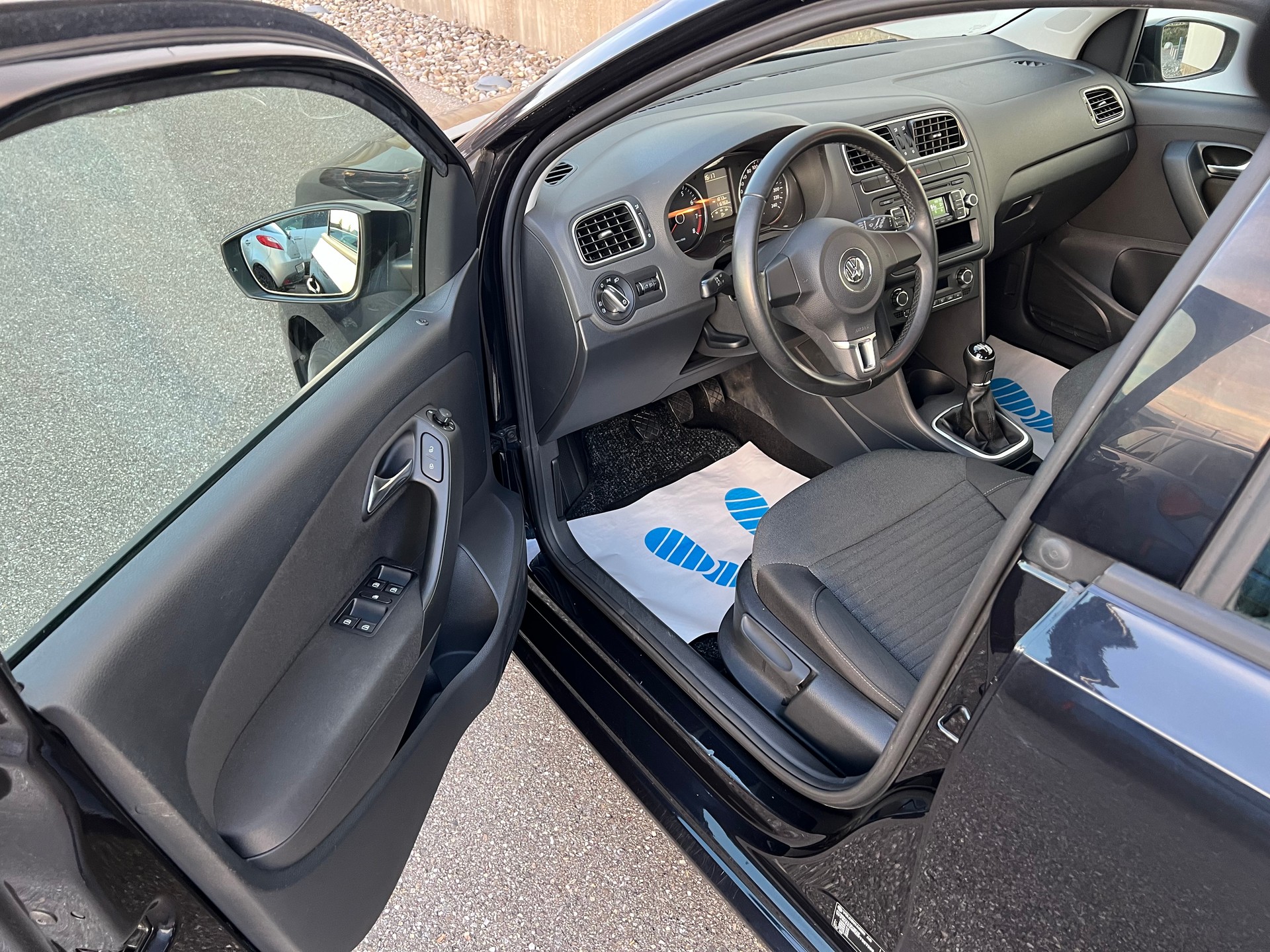 VW Polo 1.2 TSI Comfortline-image-5