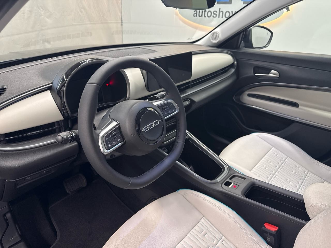 FIAT 600h MildHybrid La Prima-image-2