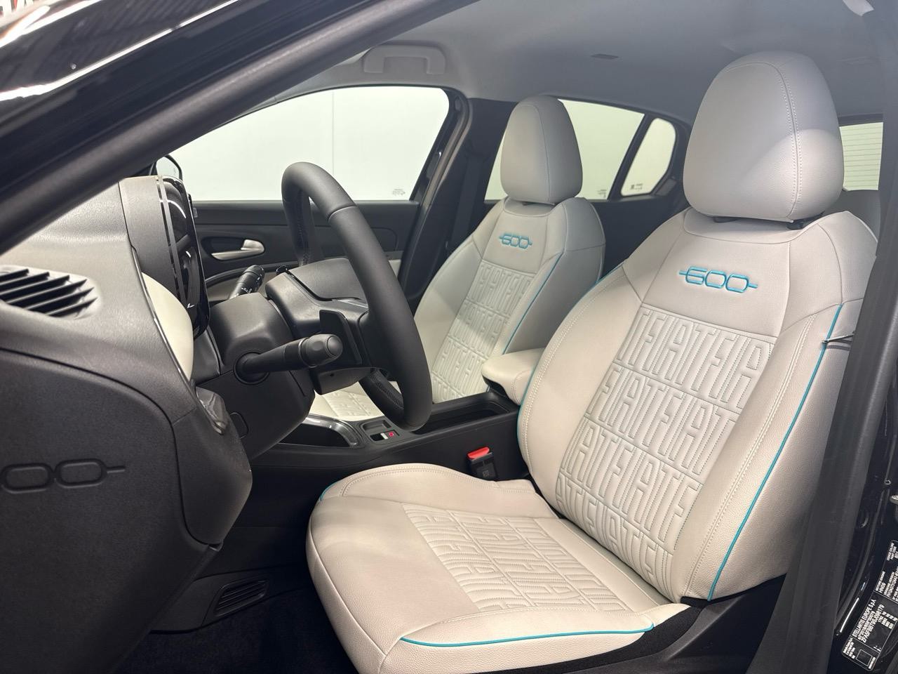 FIAT 600h MildHybrid La Prima-image-4