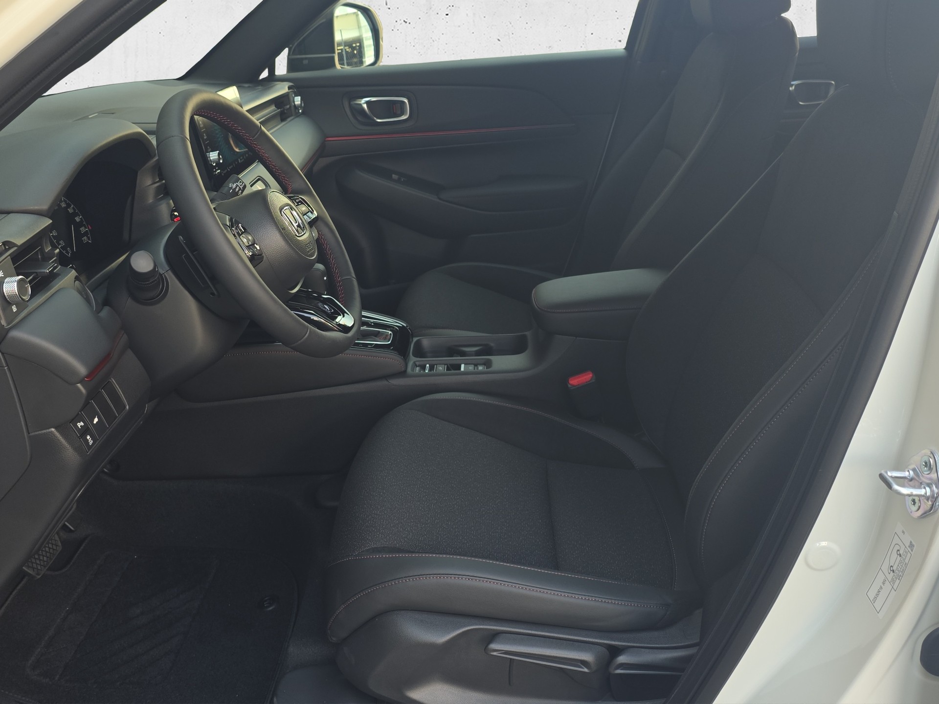 HONDA HR-V 1.5 i-MMD Advance Sport-image-8