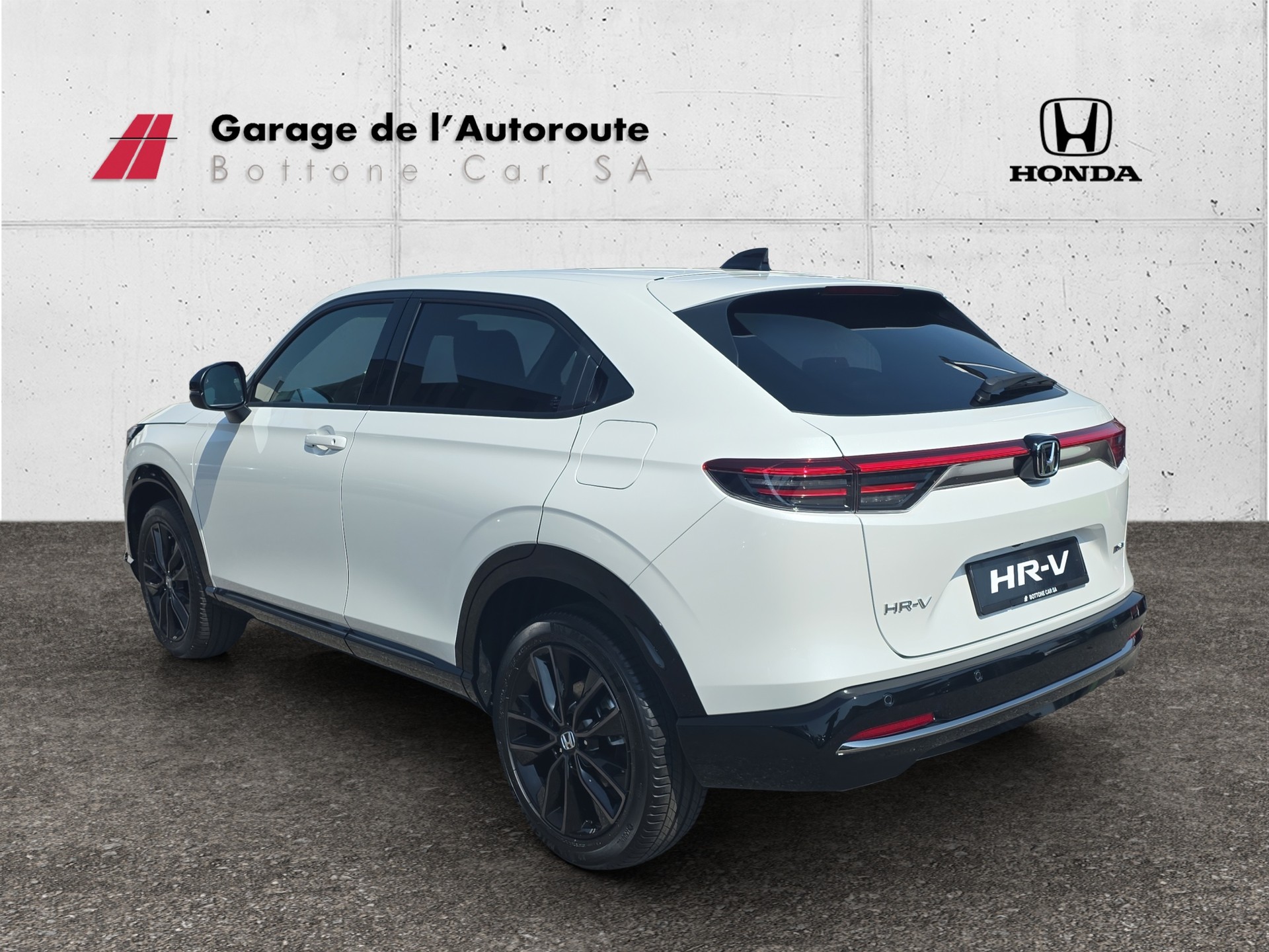 HONDA HR-V 1.5 i-MMD Advance Sport-showroom-element-2
