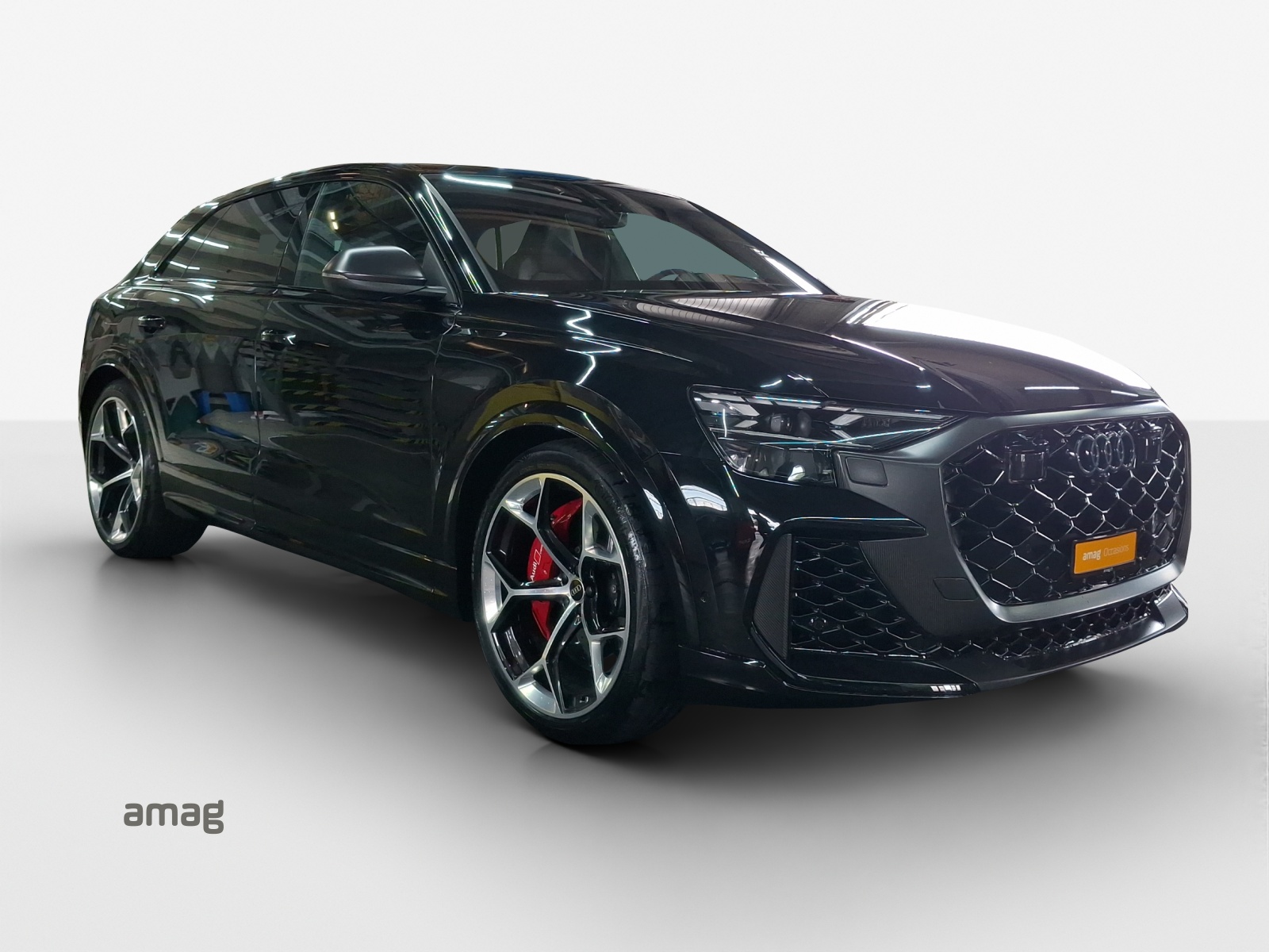 AUDI RSQ8 performance quattro-image-5