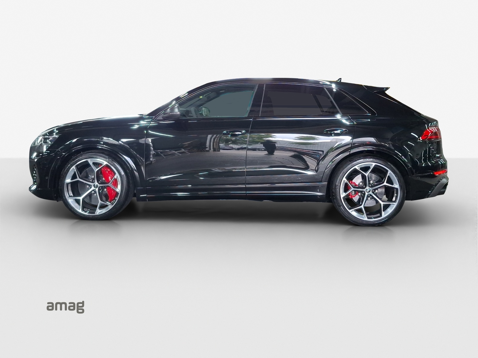 AUDI RSQ8 performance quattro-image-1