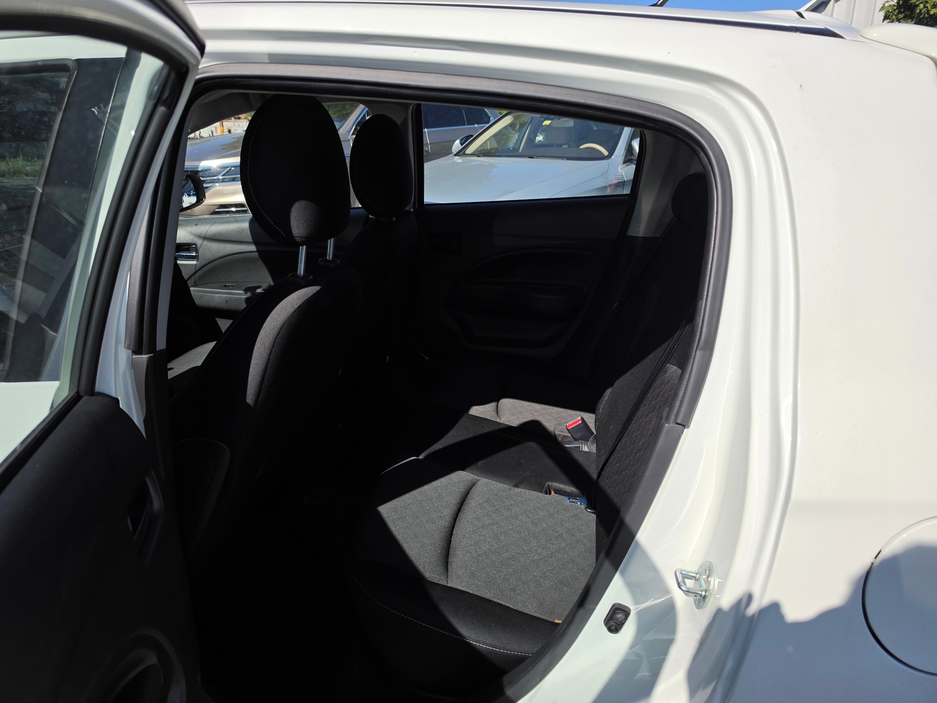 MITSUBISHI Space Star 1.2 CVT Value-image-11