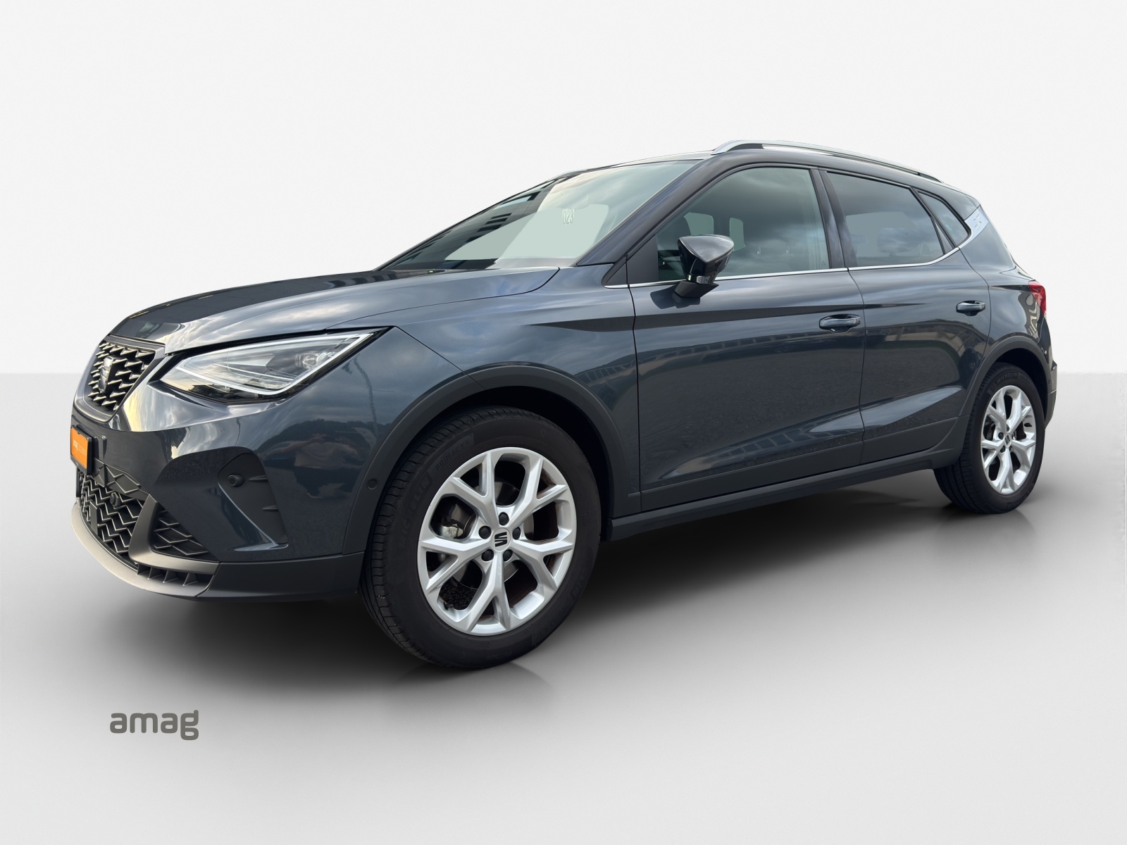 SEAT Arona 1.0 TSI Eco Hola FR DSG-image-0