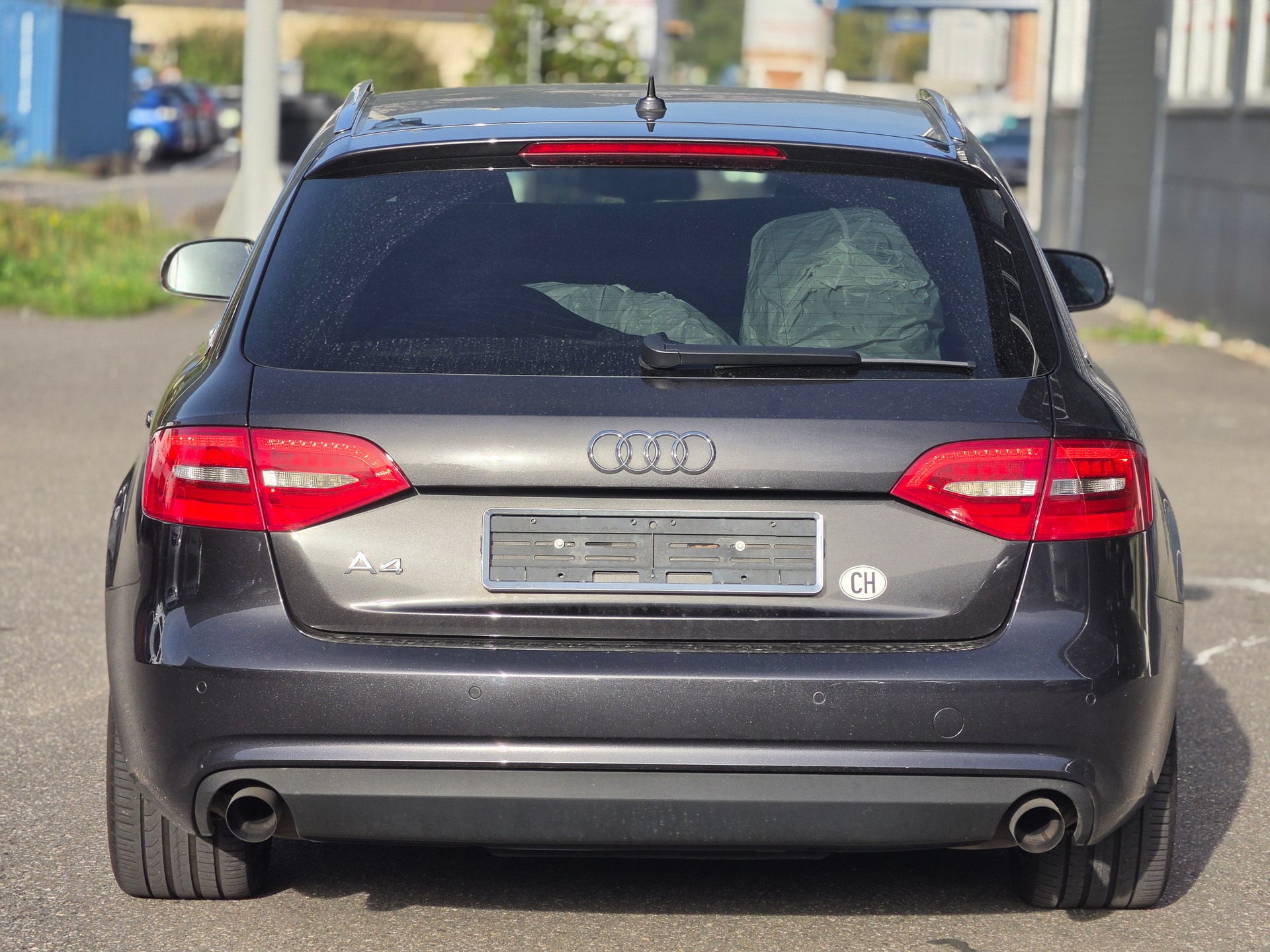 AUDI A4 Avant 1.8 TFSI quattro-image-3