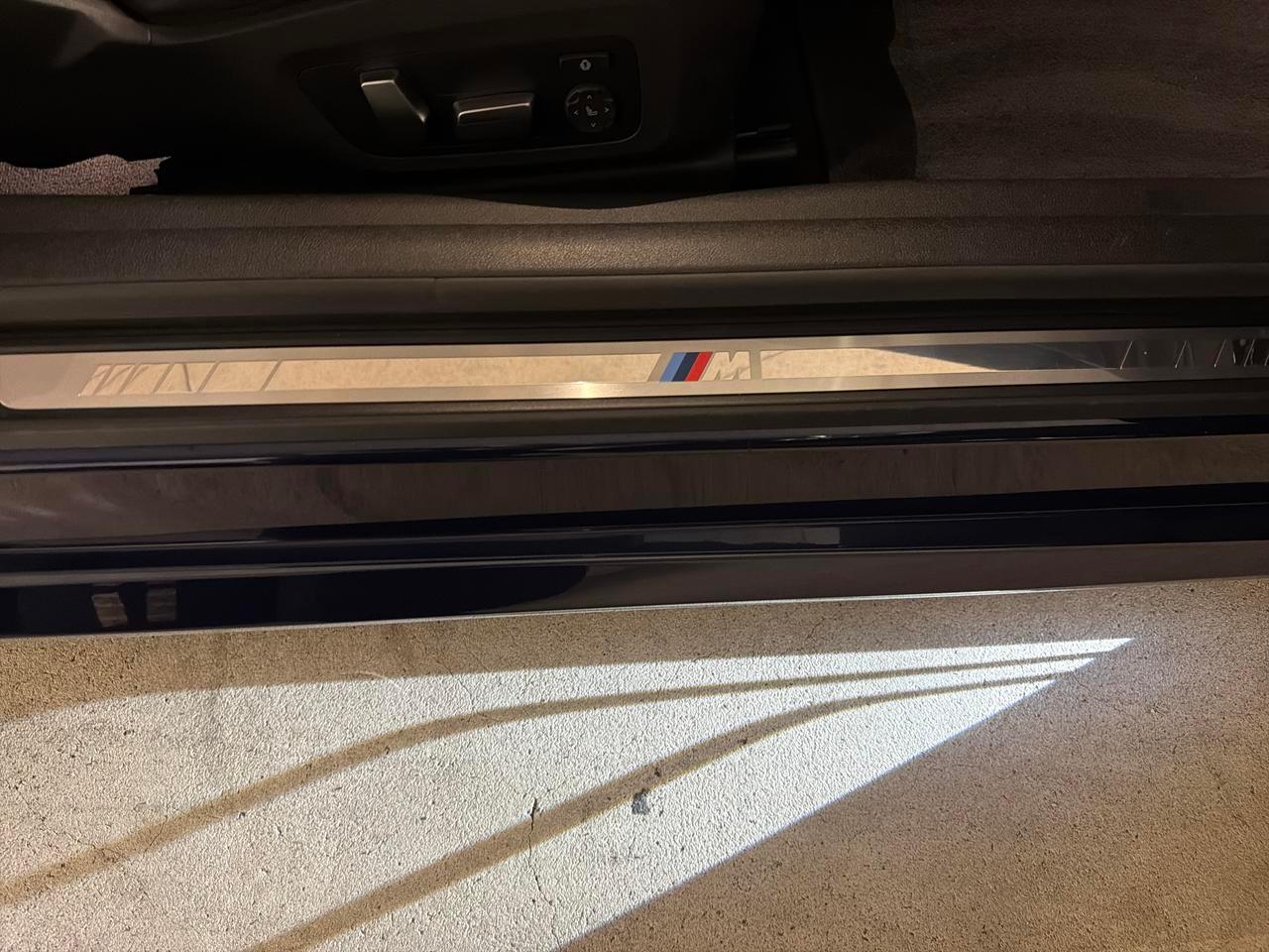 BMW M440i xDrive Coupe M-Sport-image-25
