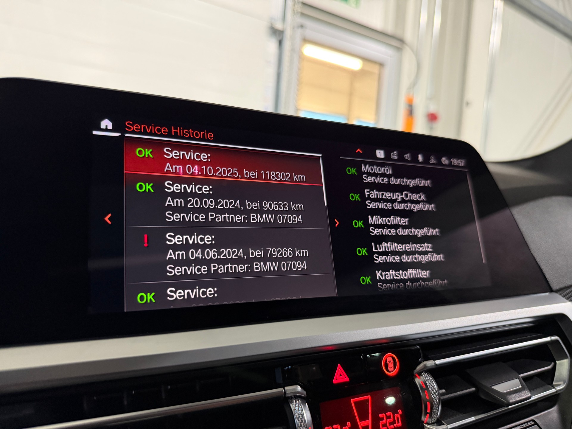 BMW 330d xDrive Steptronic M Sport (CH)-image-9