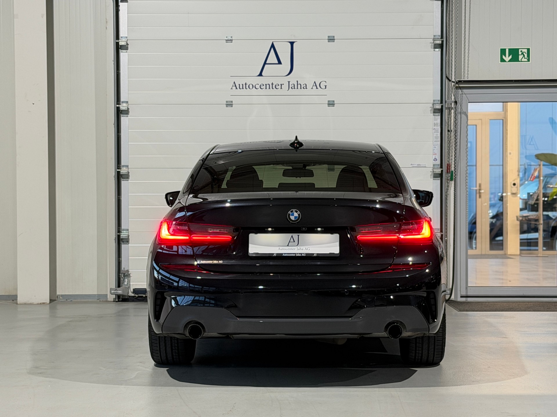 BMW 330d xDrive Steptronic M Sport (CH)-image-20