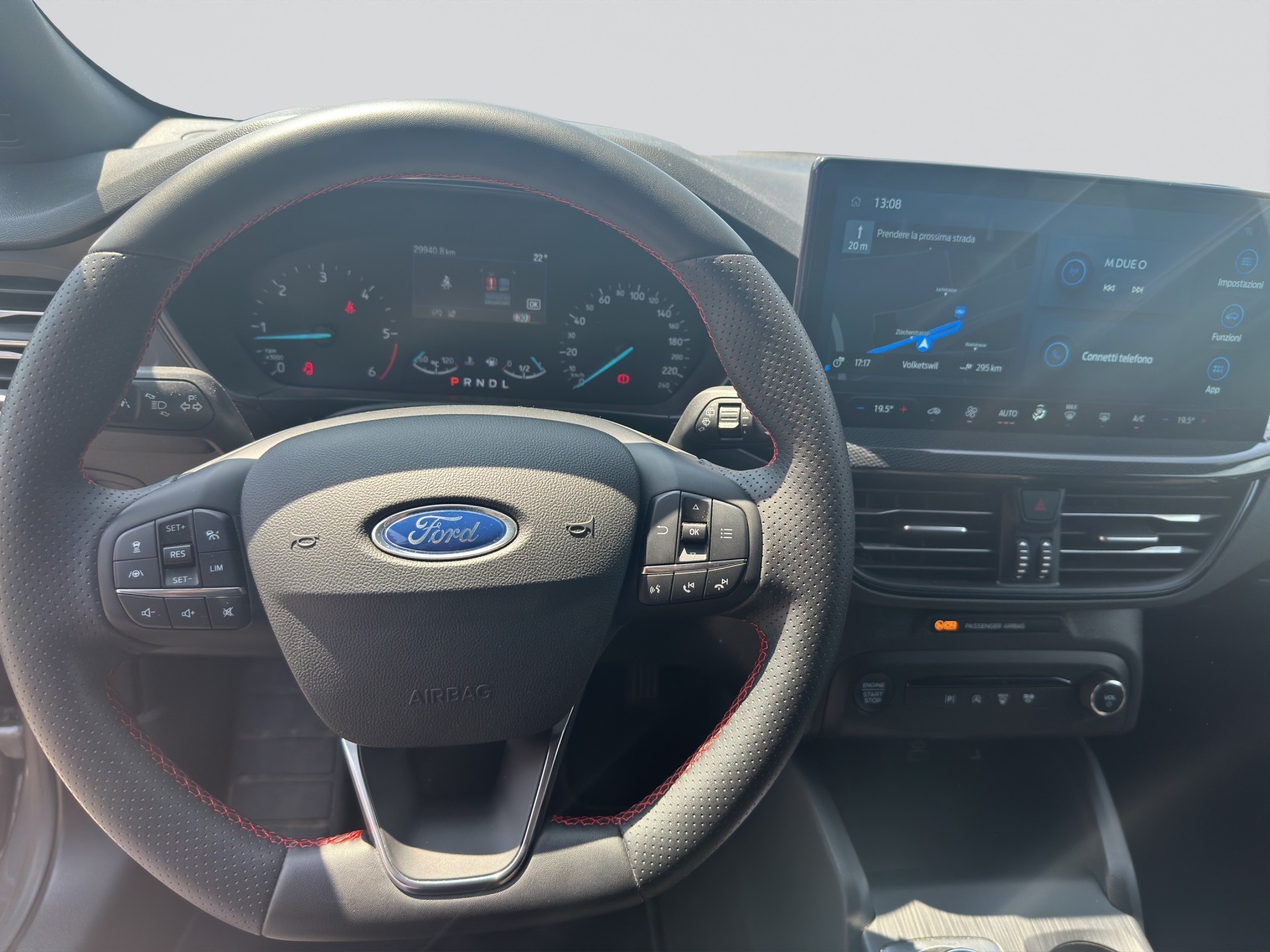 FORD Focus 1.5 TDCi EcoBlue ST-Line Automatic-image-13