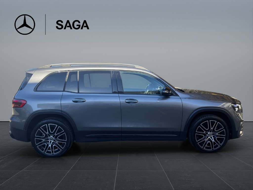 MERCEDES-BENZ GLB 220 AMG Line 4matic-image-6
