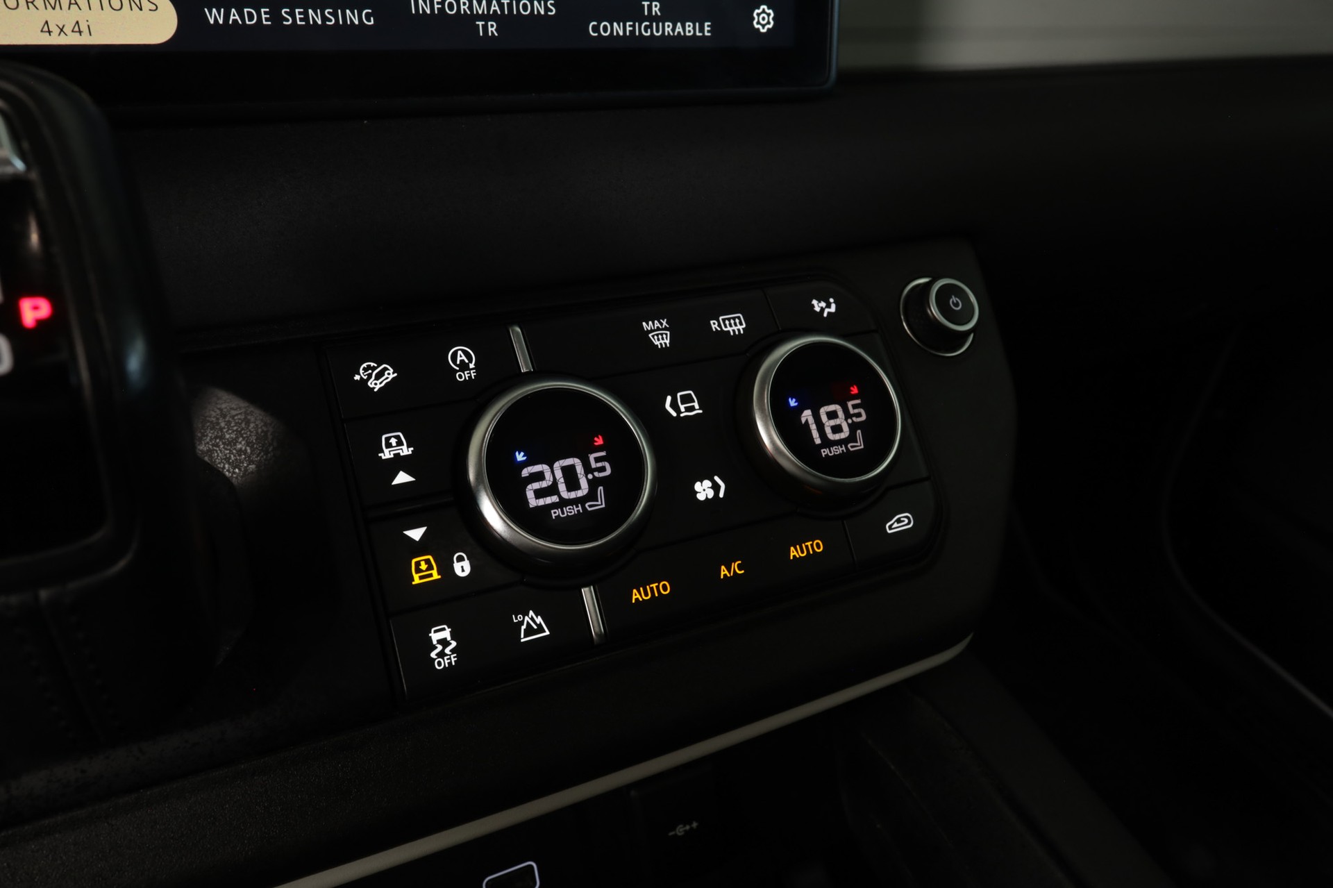 LAND ROVER Defender 110 P400 I6 First Edition 3.0 MHEV AT8-image-10