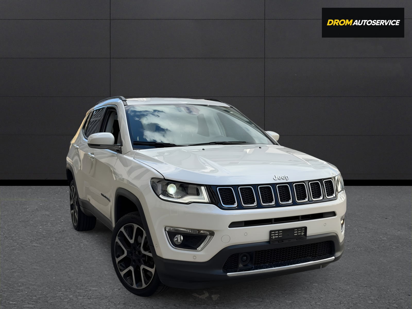 JEEP Compass 1.4 Turbo Opening Edition AWD 9ATX-showroom-element-1