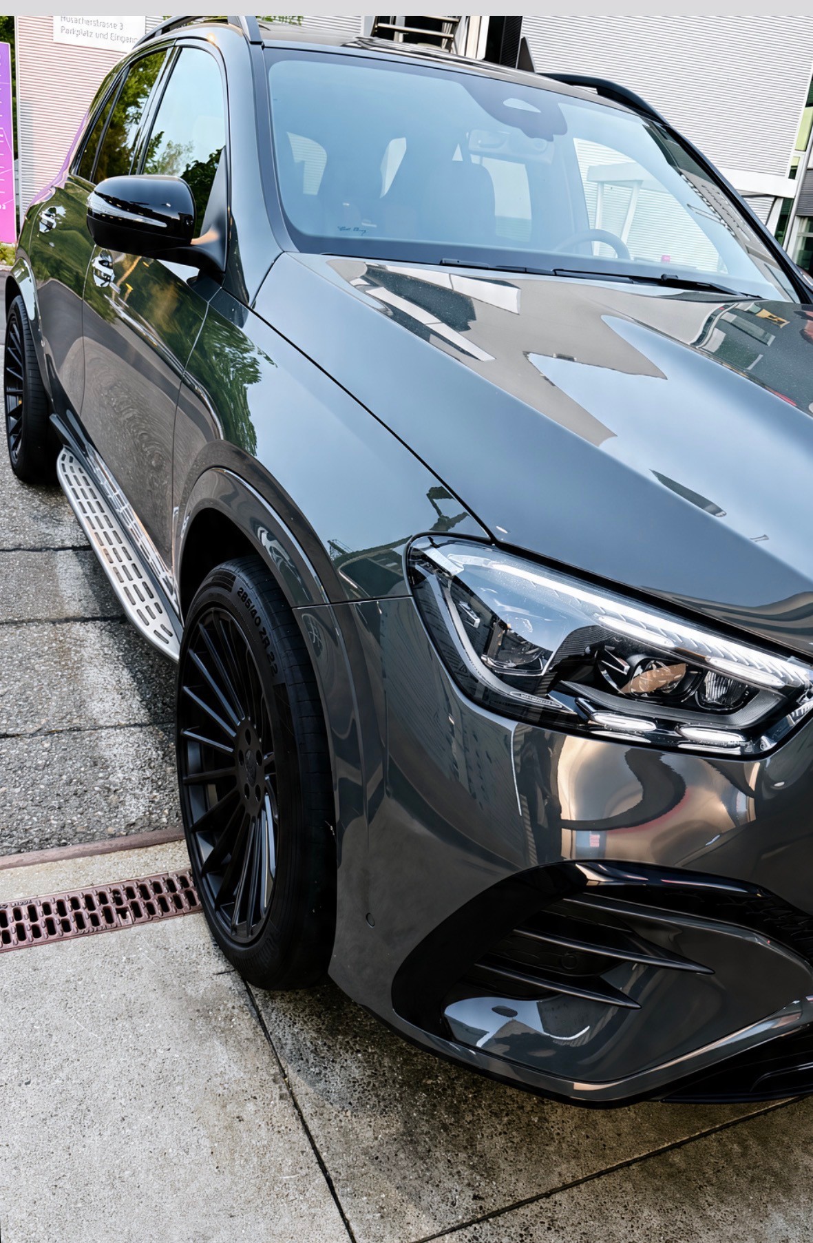 MERCEDES-BENZ GLE 450 d AMG Line 4matic-image-4