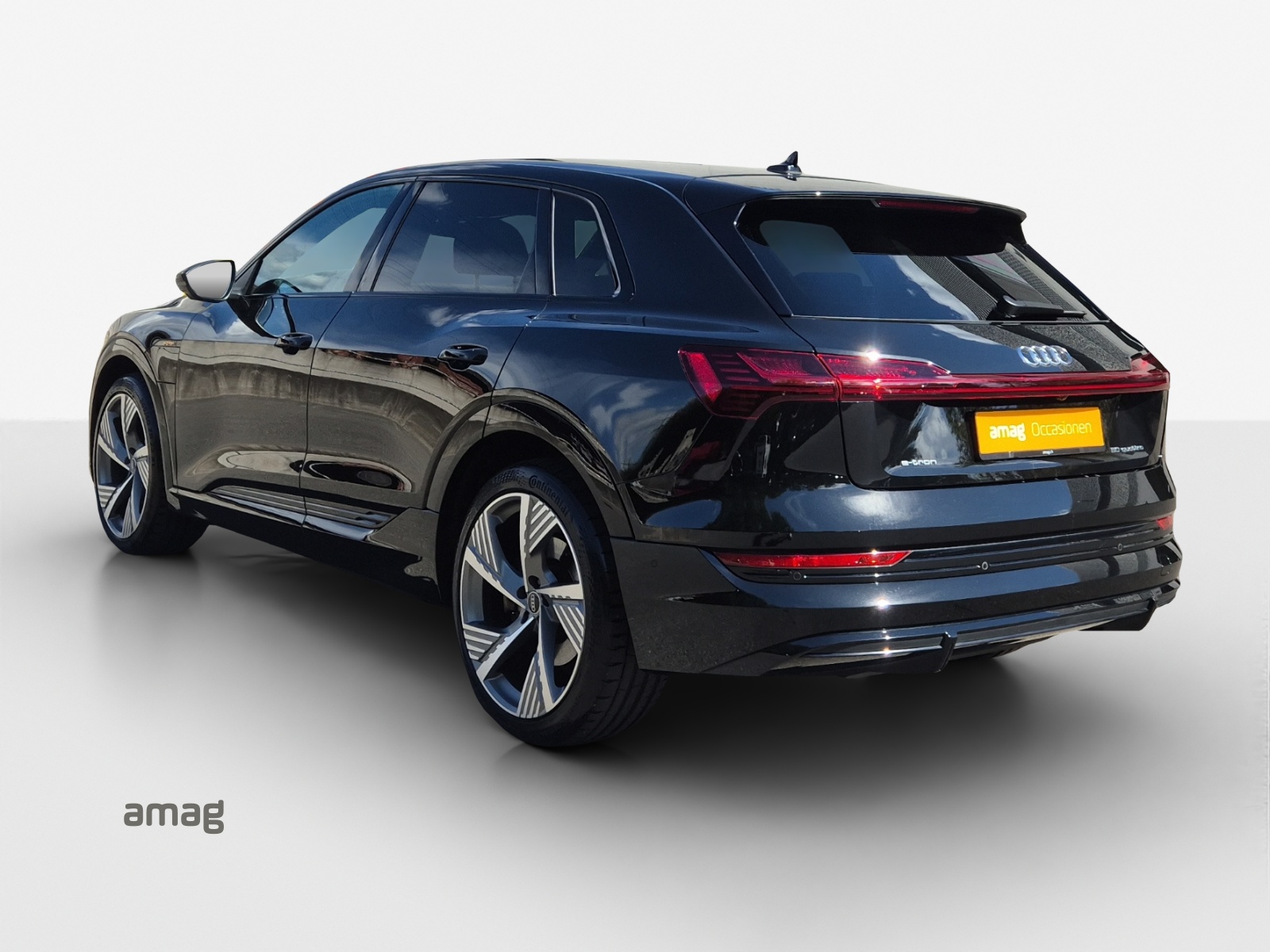 AUDI e-tron 50 S Line Attraction quattro-image-2